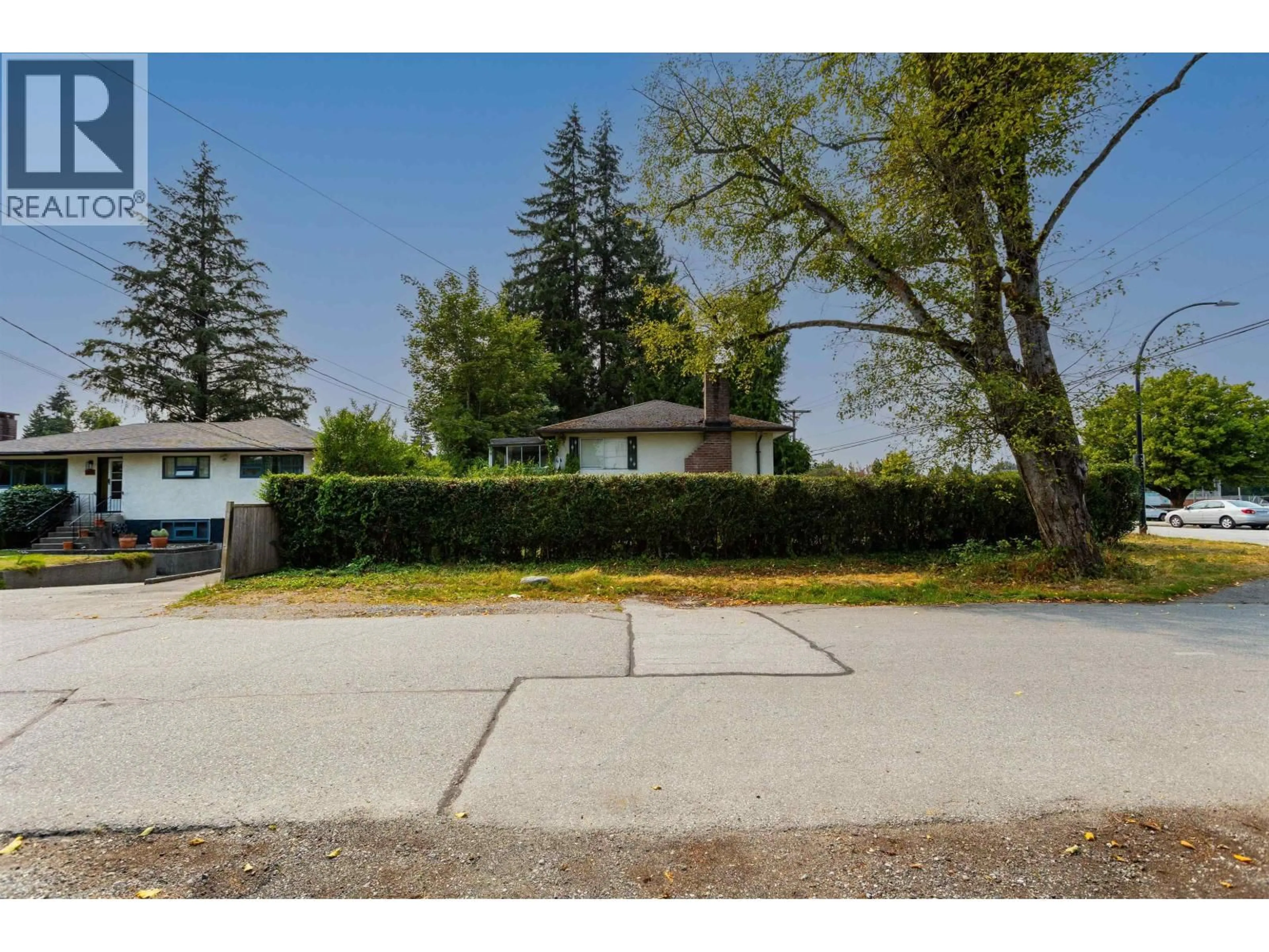 A pic from outside/outdoor area/front of a property/back of a property/a pic from drone, street for 22026 122ND AVENUE, Maple Ridge British Columbia V2X3X3