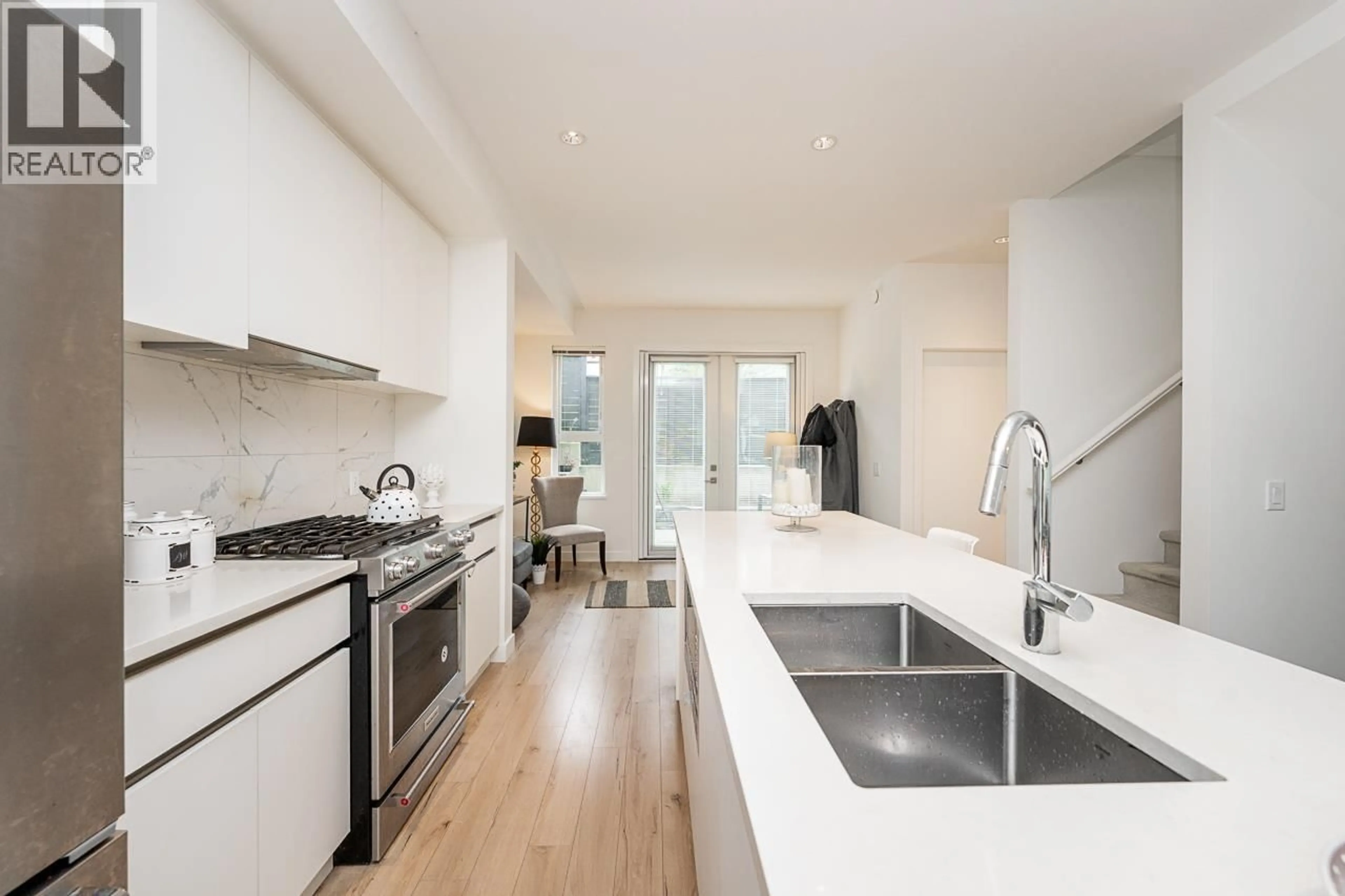 Open concept kitchen, unknown for 13 - 1228 HUDSON STREET, Coquitlam British Columbia V3B0R3