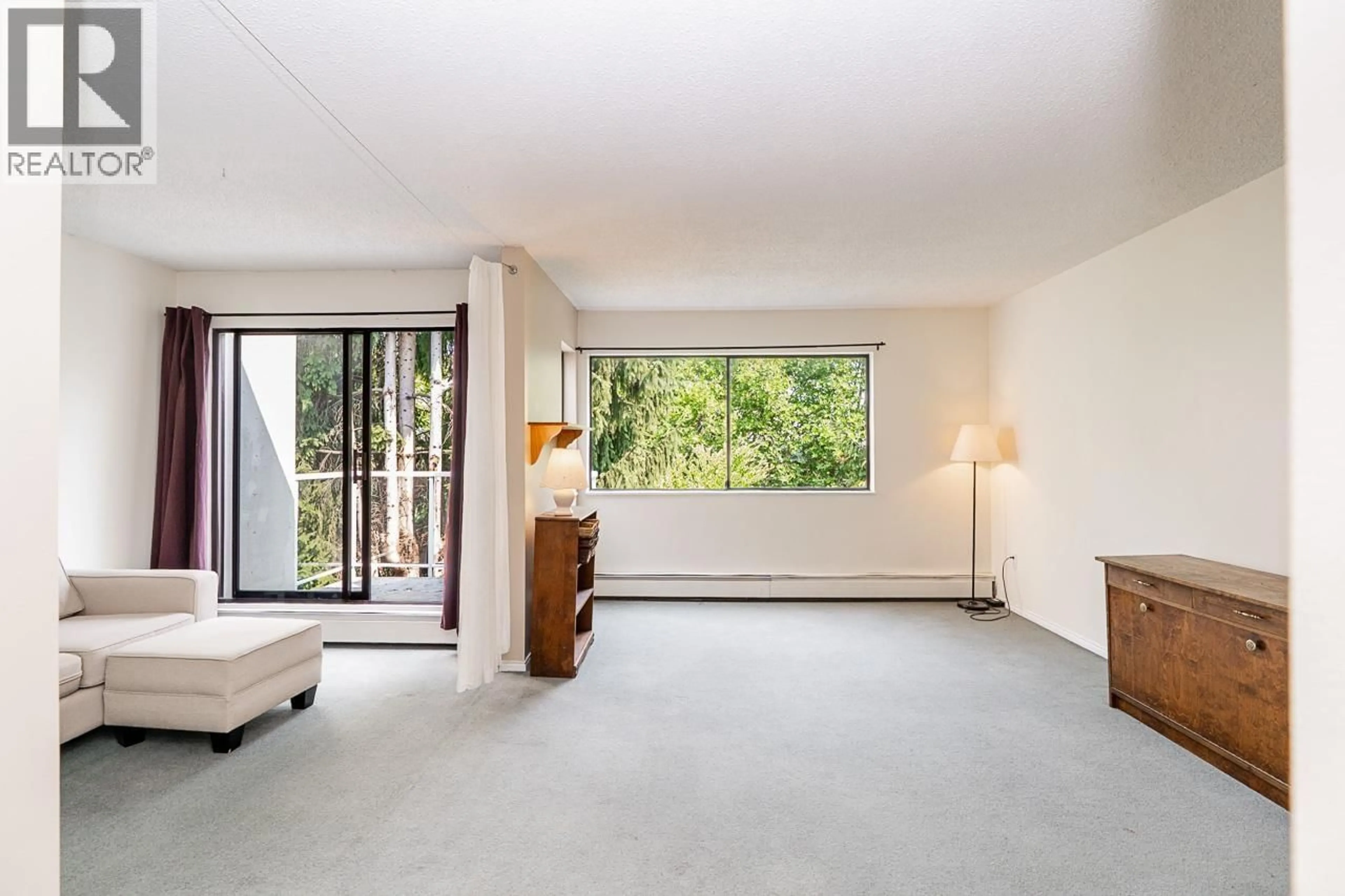 Unknown for 302 - 830 E. 7TH AVENUE, Vancouver British Columbia V5T4J2