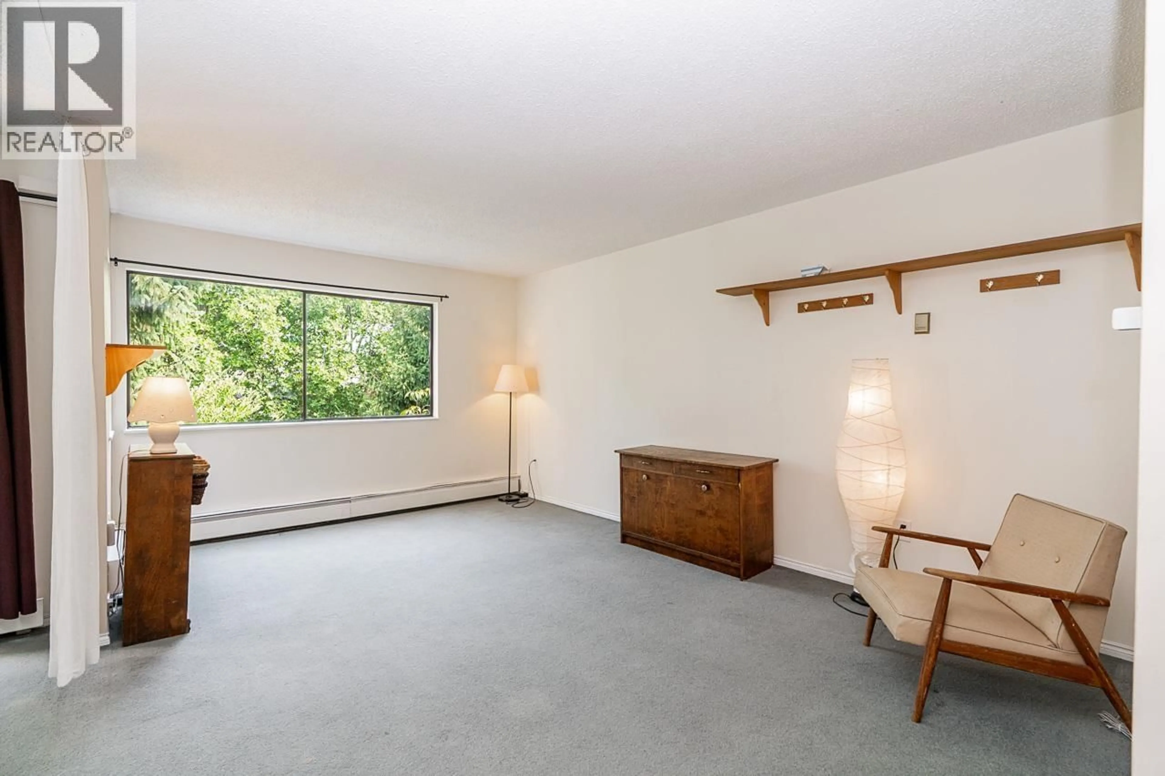 A pic of a room for 302 - 830 E. 7TH AVENUE, Vancouver British Columbia V5T4J2