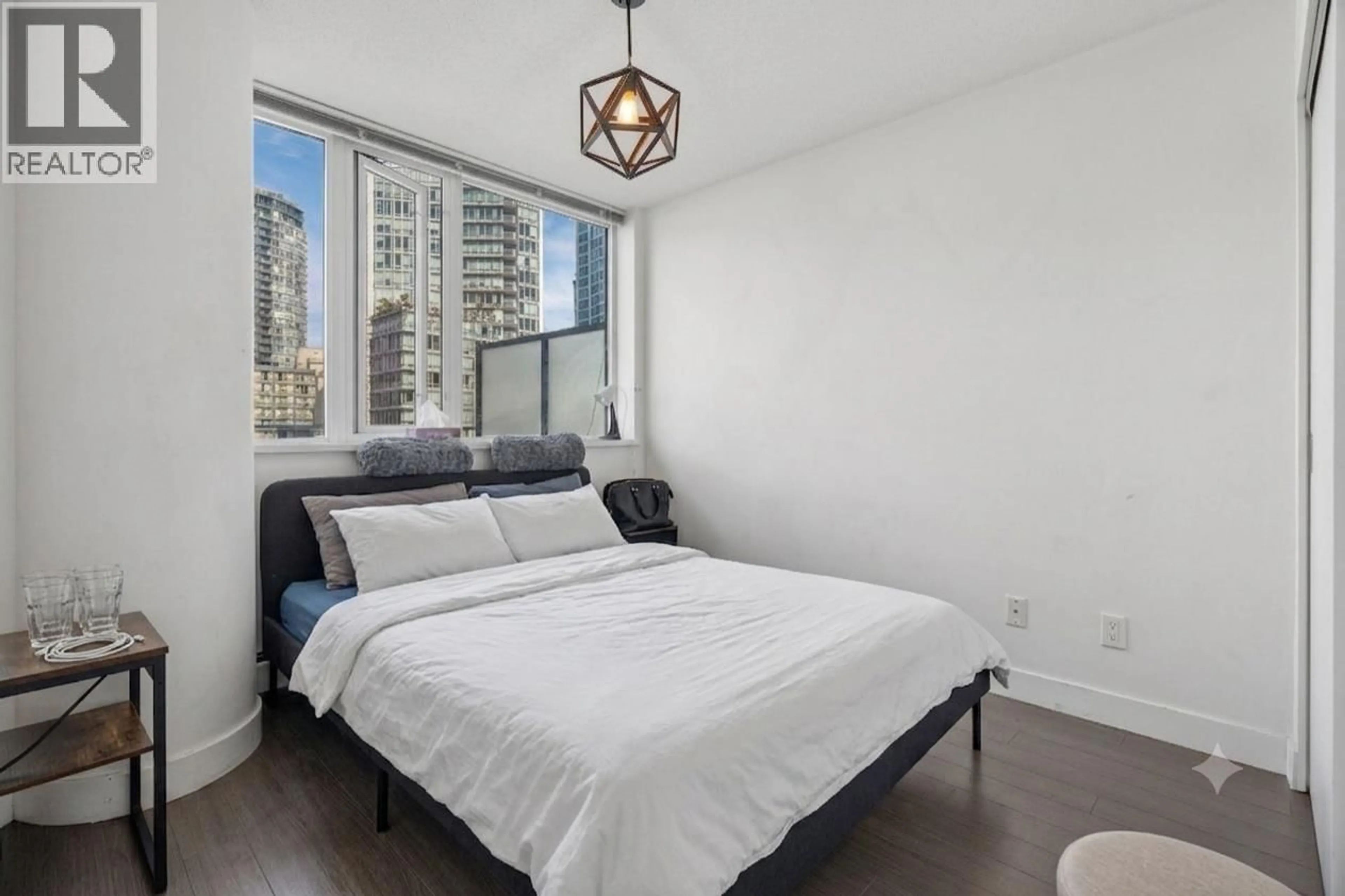 Bedroom with bed, unknown for 703 - 1325 ROLSTON STREET, Vancouver British Columbia V6B0M2