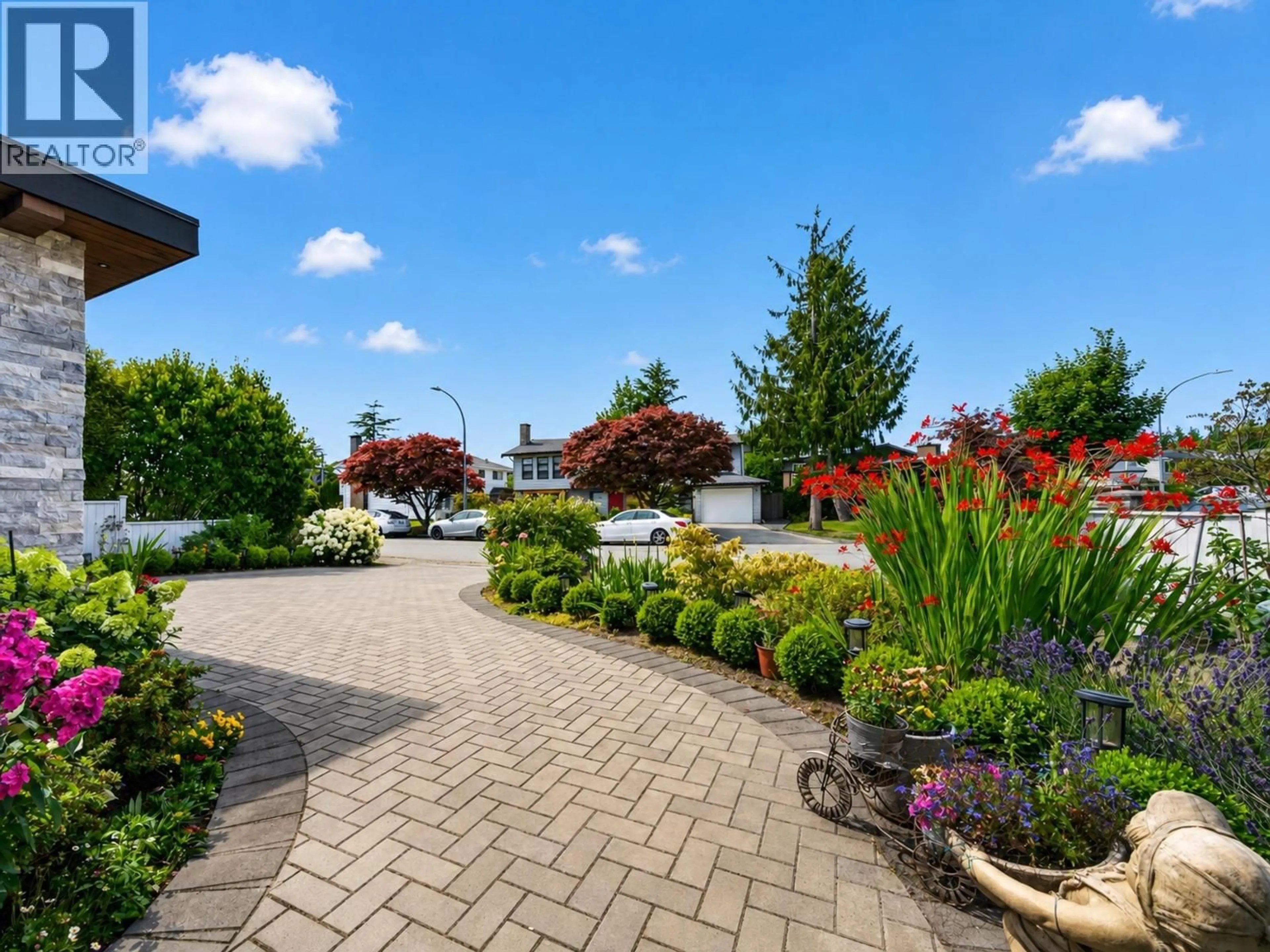 Patio, water/lake/river/ocean view for 8080 FAIRDELL CRESCENT, Richmond British Columbia V7C1W4