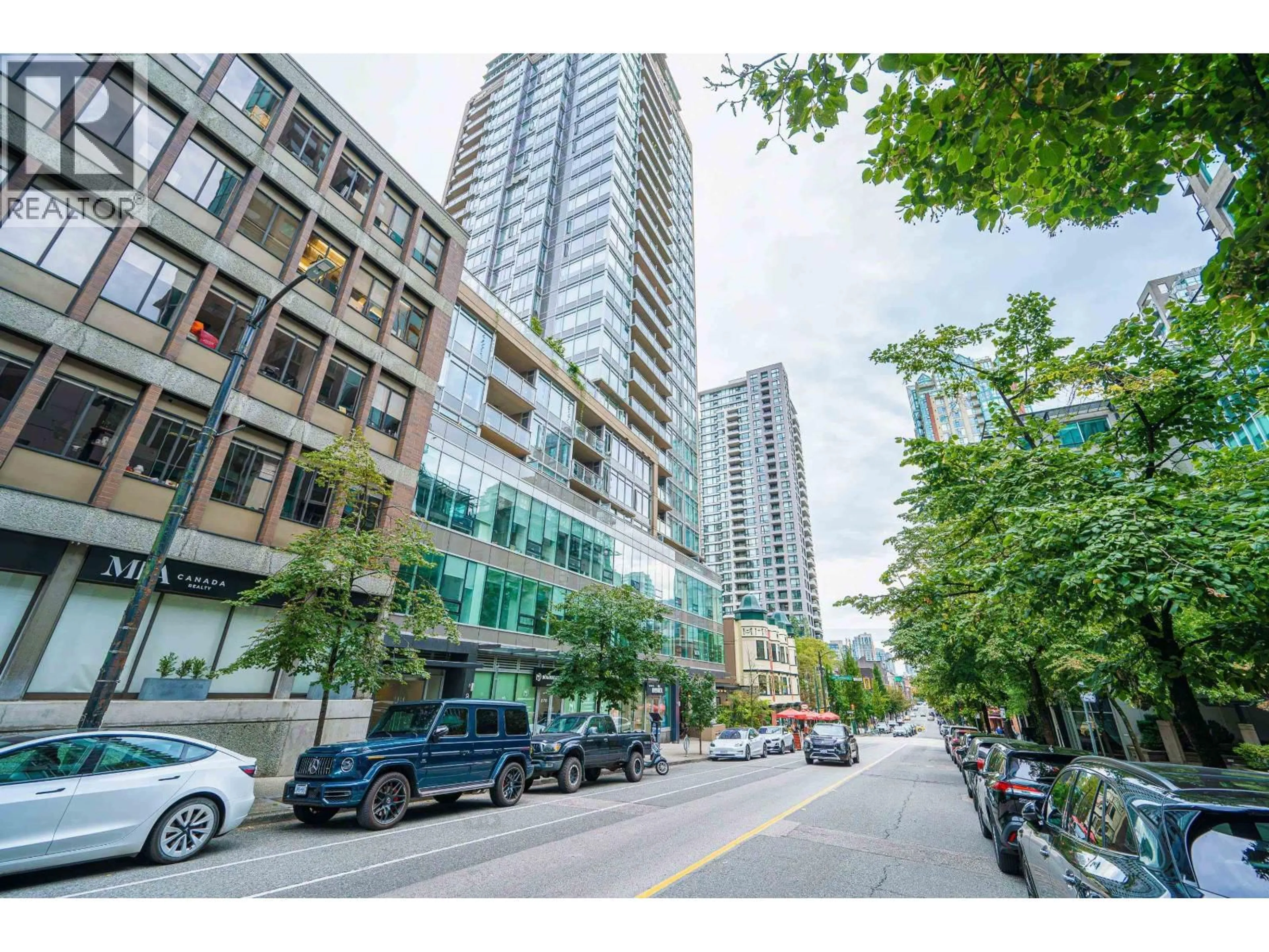 Patio, street for 1408 - 888 HOMER STREET, Vancouver British Columbia V6B0H7
