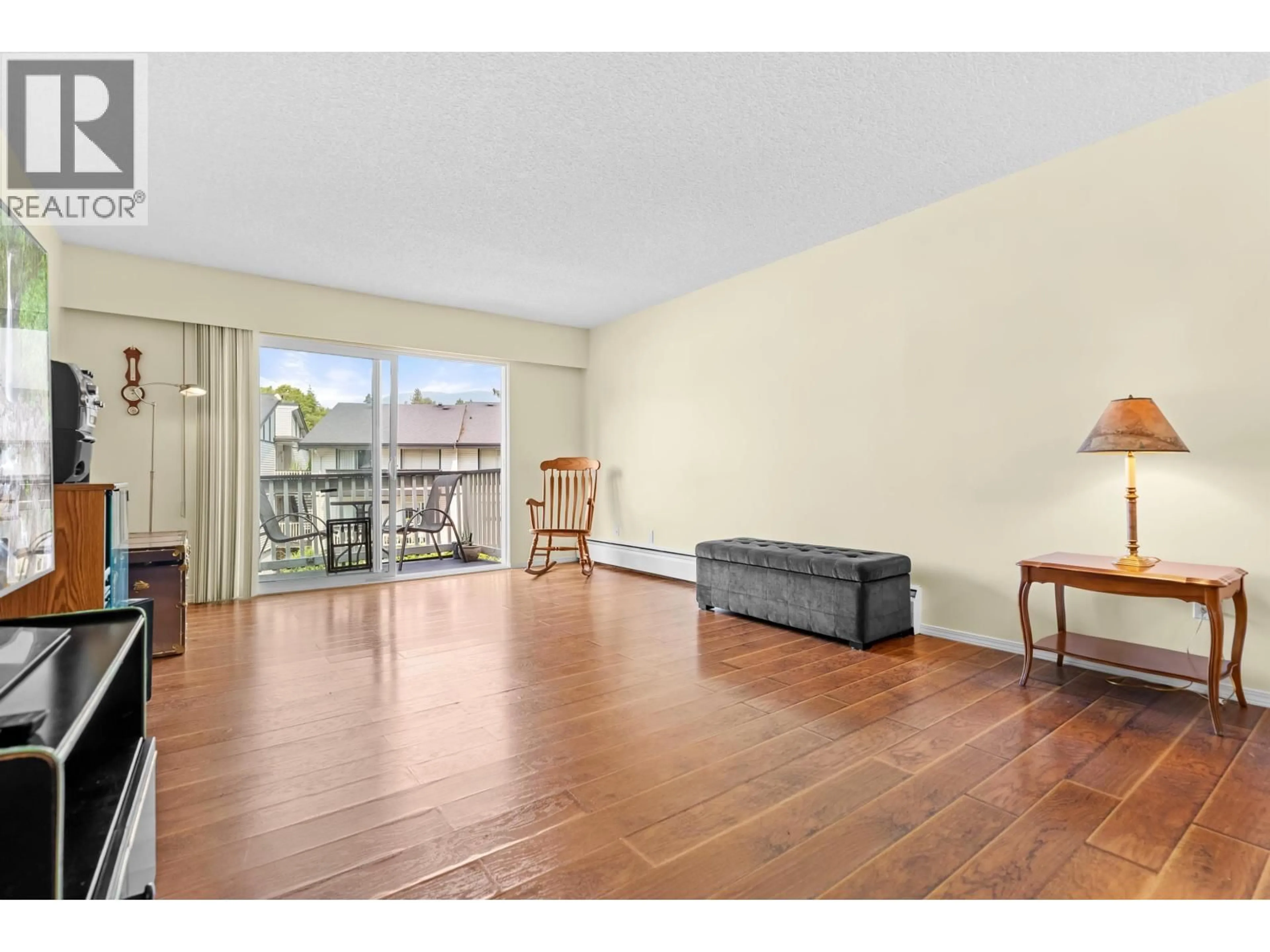 A pic of a room for 316 - 780 PREMIER STREET, North Vancouver British Columbia V7J2G8