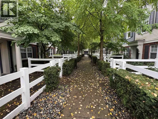 11 - 2495 DAVIES AVENUE, Port Coquitlam 4