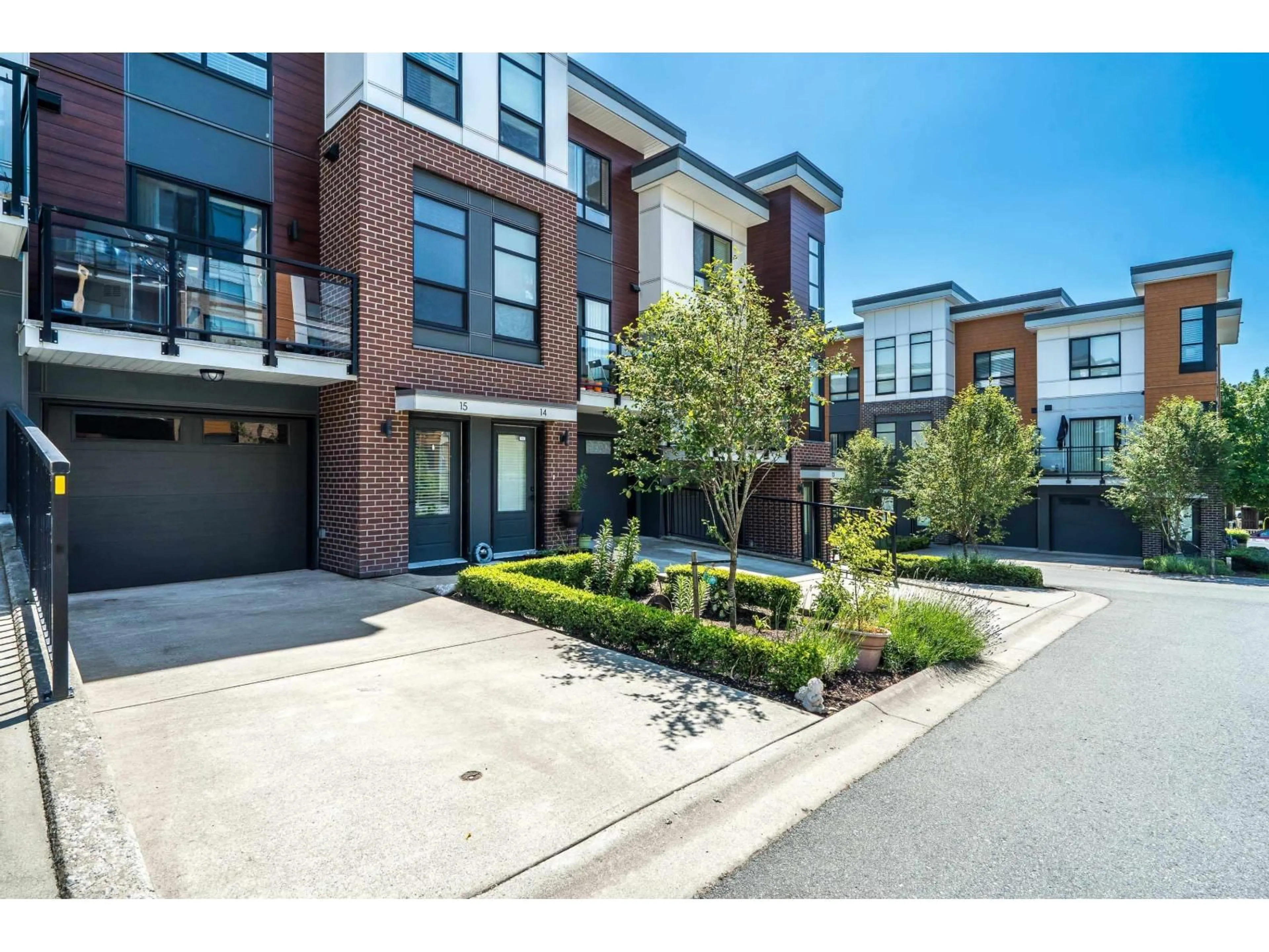 Home with brick exterior material, street for 15 - 20087 68 AVENUE, Langley British Columbia V2Y0Y4