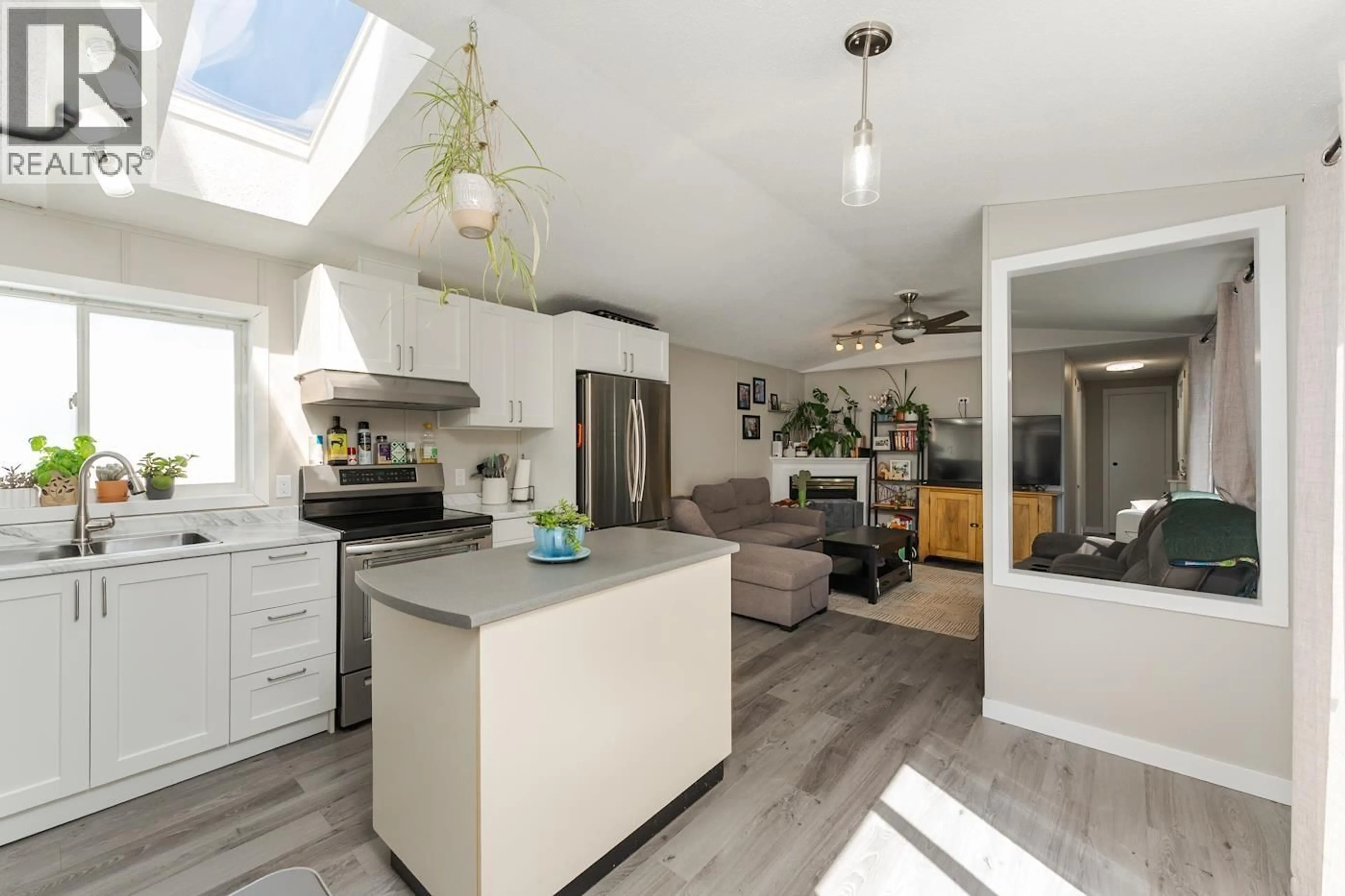Open concept kitchen, unknown for 5156 COOK PLACE, Prince George British Columbia V2K5G7