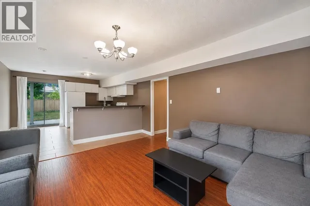 976 HOSMER COURT, Coquitlam 5