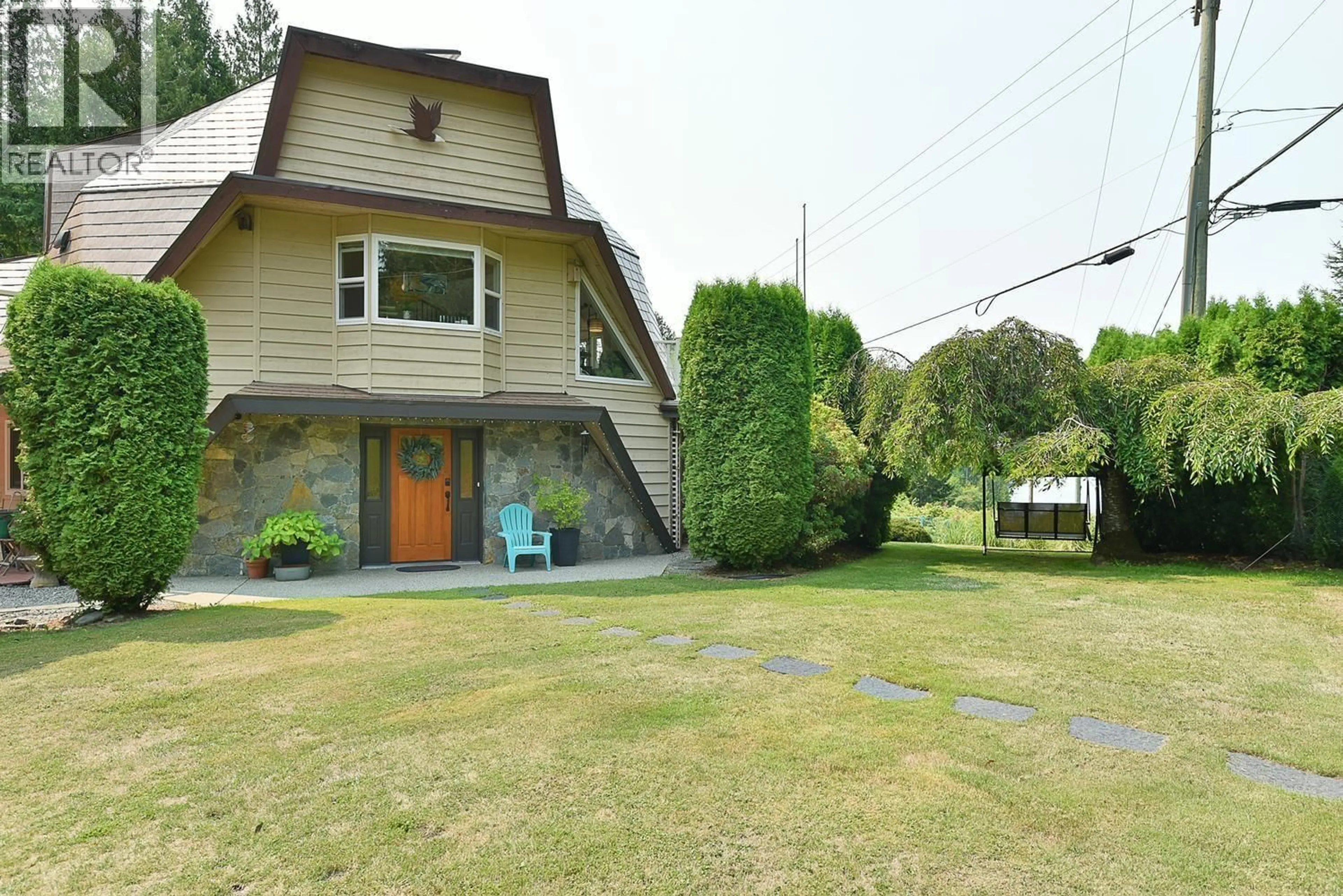 A pic from outside/outdoor area/front of a property/back of a property/a pic from drone, street for 13031 NARROWS ROAD, Madeira Park British Columbia V0N2H1