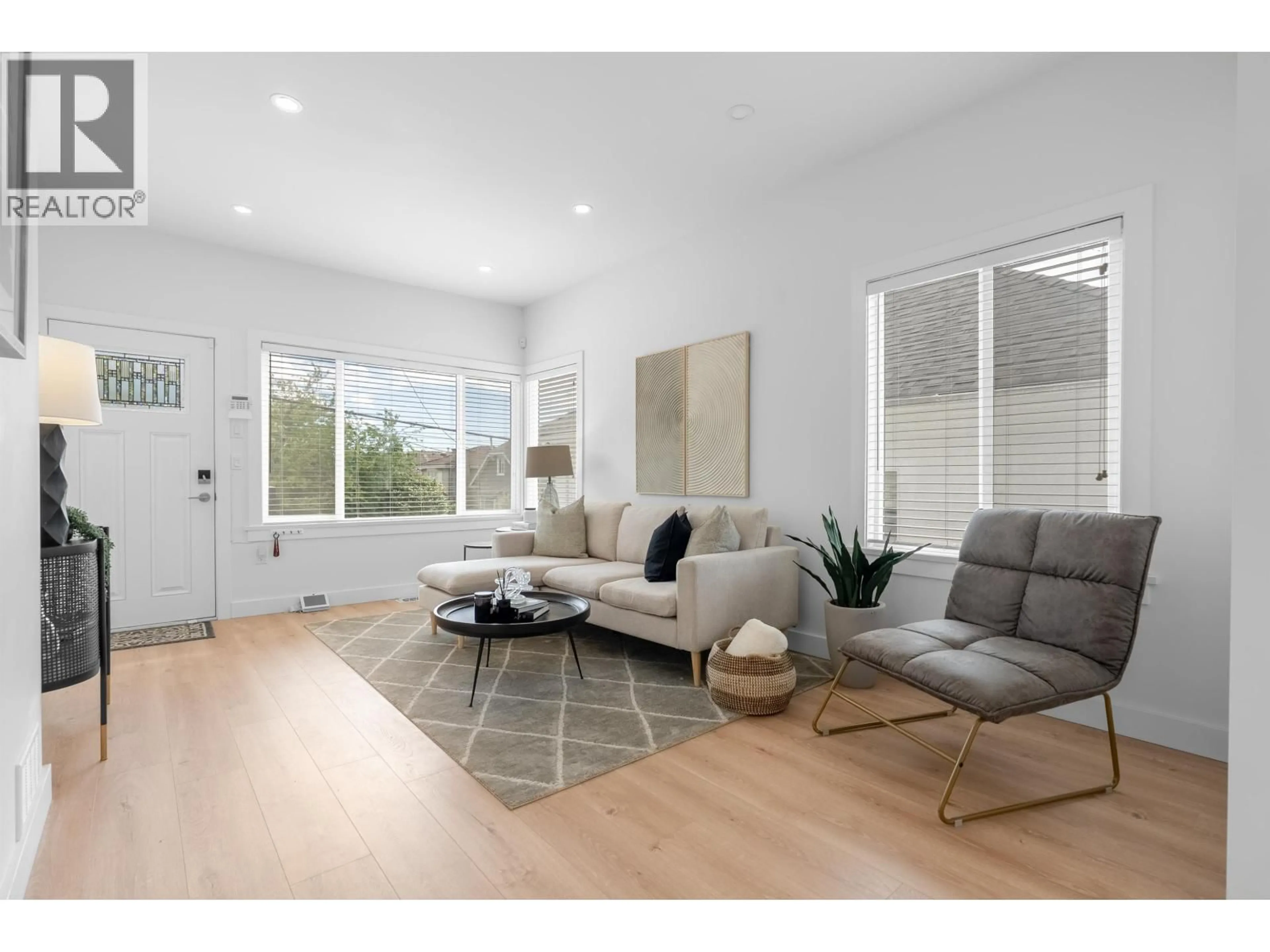 Living room with furniture, unknown for 2617 TURNER STREET, Vancouver British Columbia V5K2G1