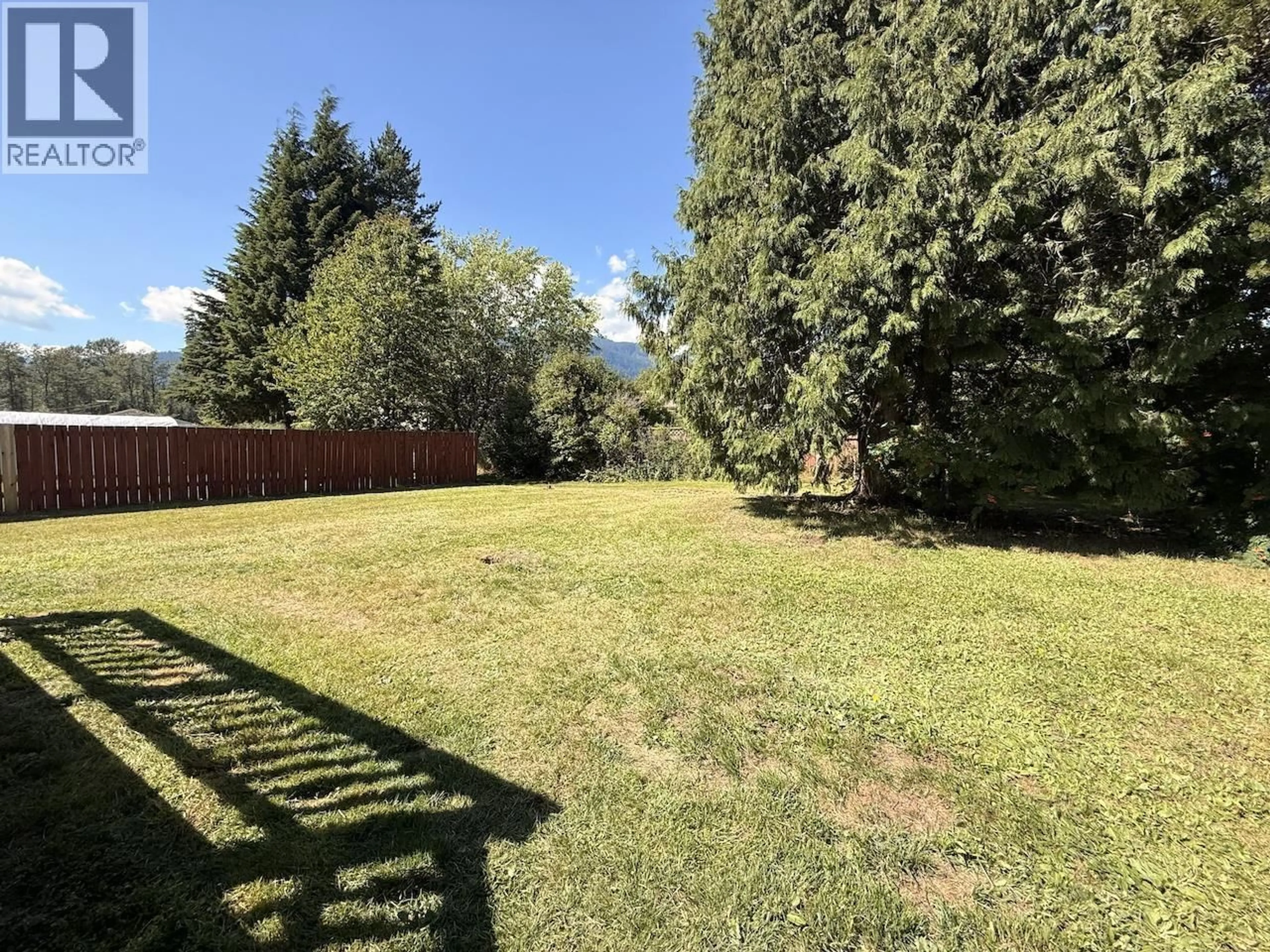 A pic from outside/outdoor area/front of a property/back of a property/a pic from drone, unknown for 15 NADINA STREET, Kitimat British Columbia V8C2A3