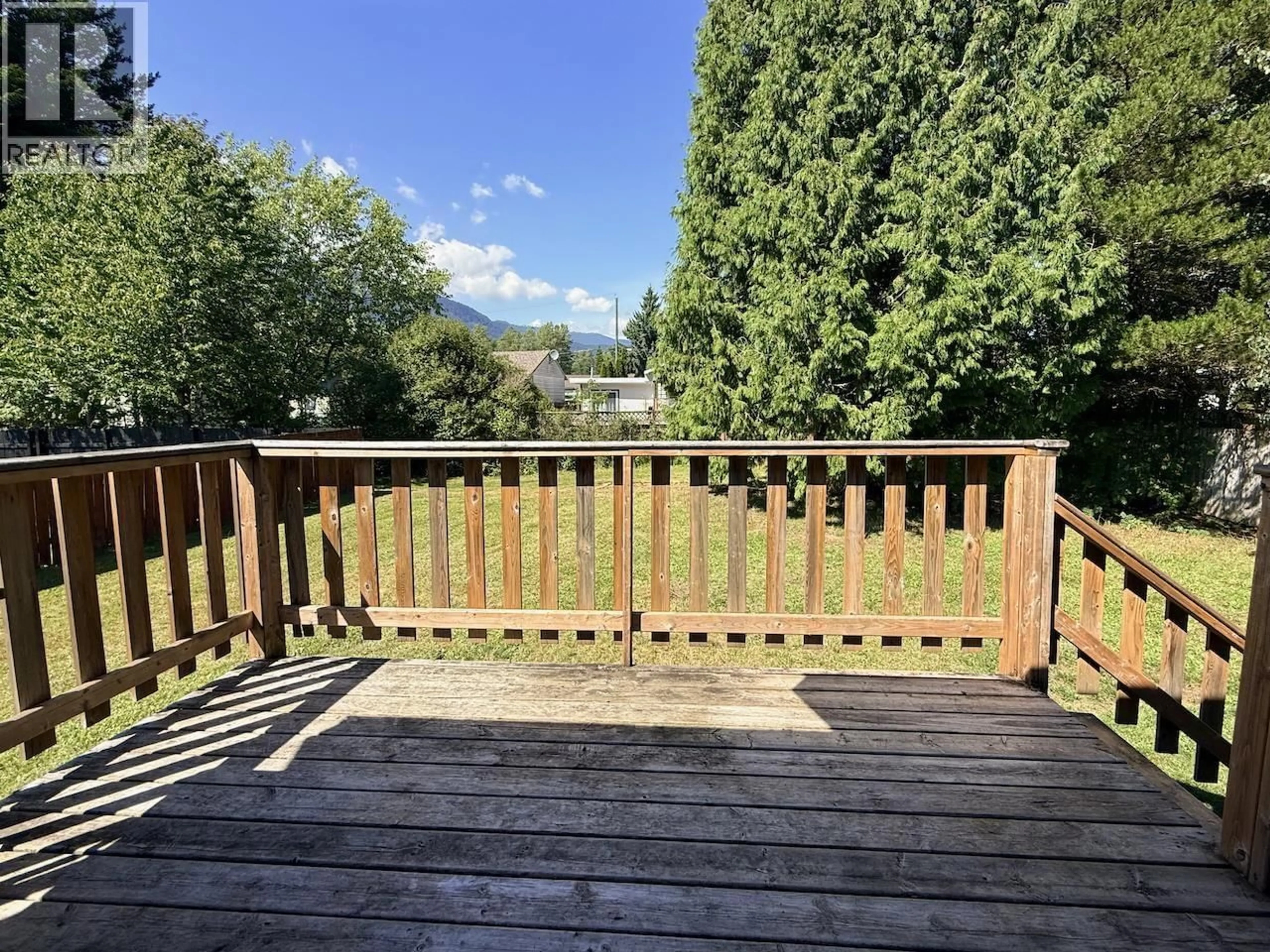 A pic from outside/outdoor area/front of a property/back of a property/a pic from drone, unknown for 15 NADINA STREET, Kitimat British Columbia V8C2A3