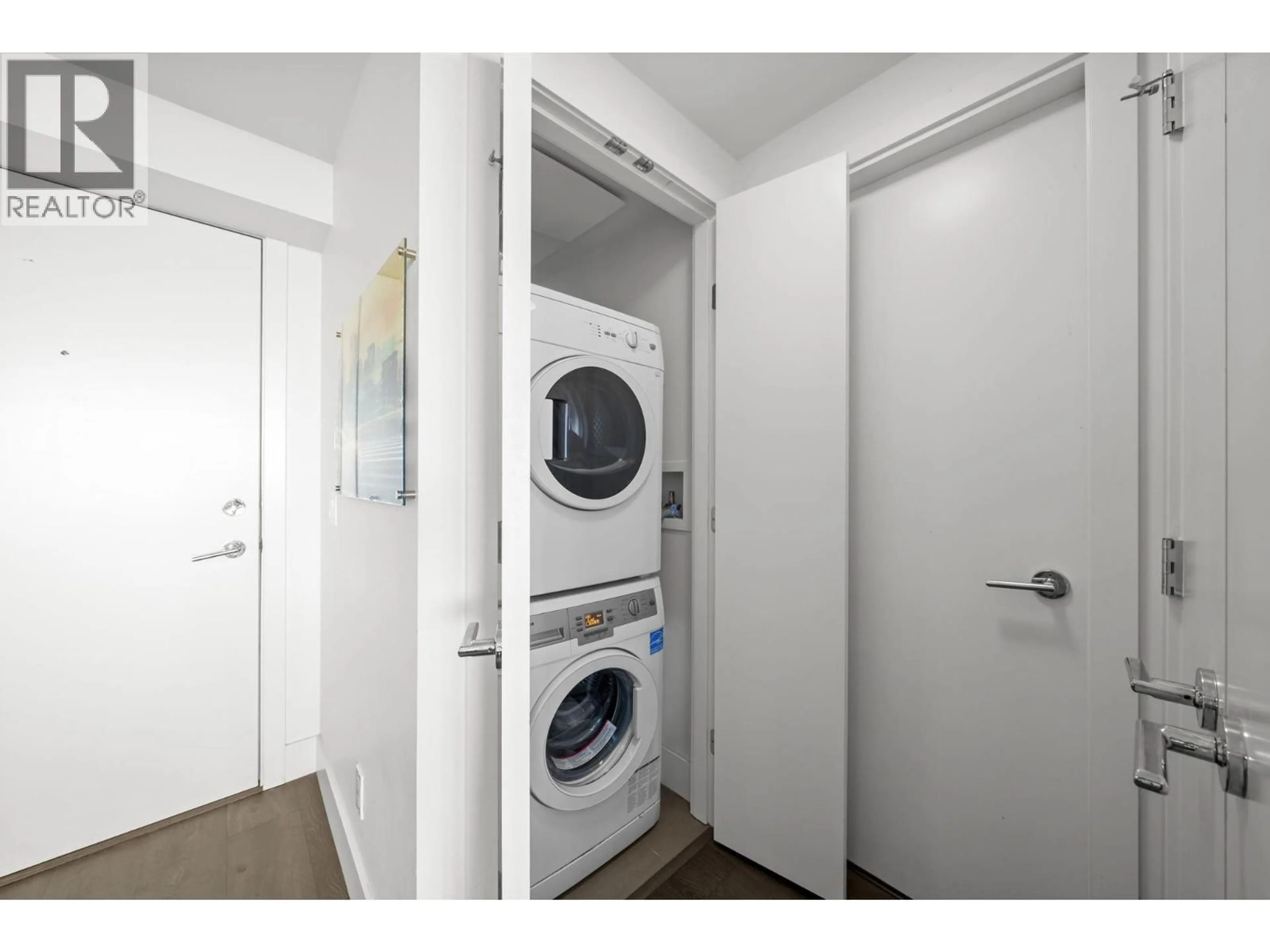 Laundry room for 1007 - 5233 GILBERT ROAD, Richmond British Columbia V7C0B3