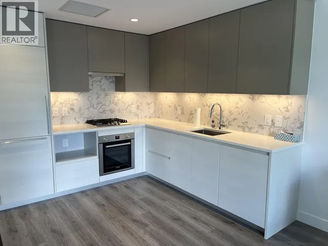 905 - 8181 CHESTER STREET, Vancouver 2
