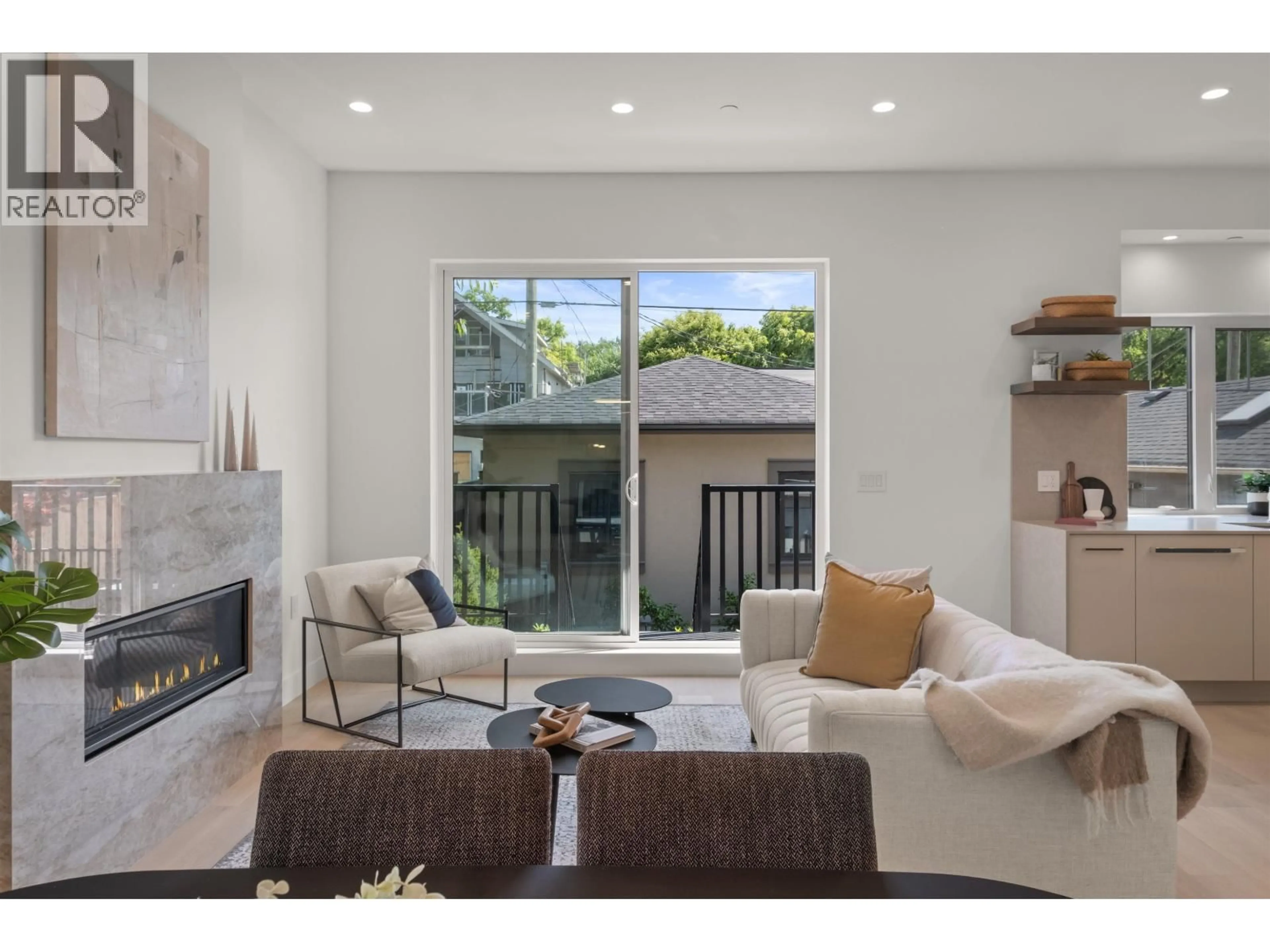 Living room with furniture, unknown for 2236 5TH AVENUE, Vancouver British Columbia V5N1M8