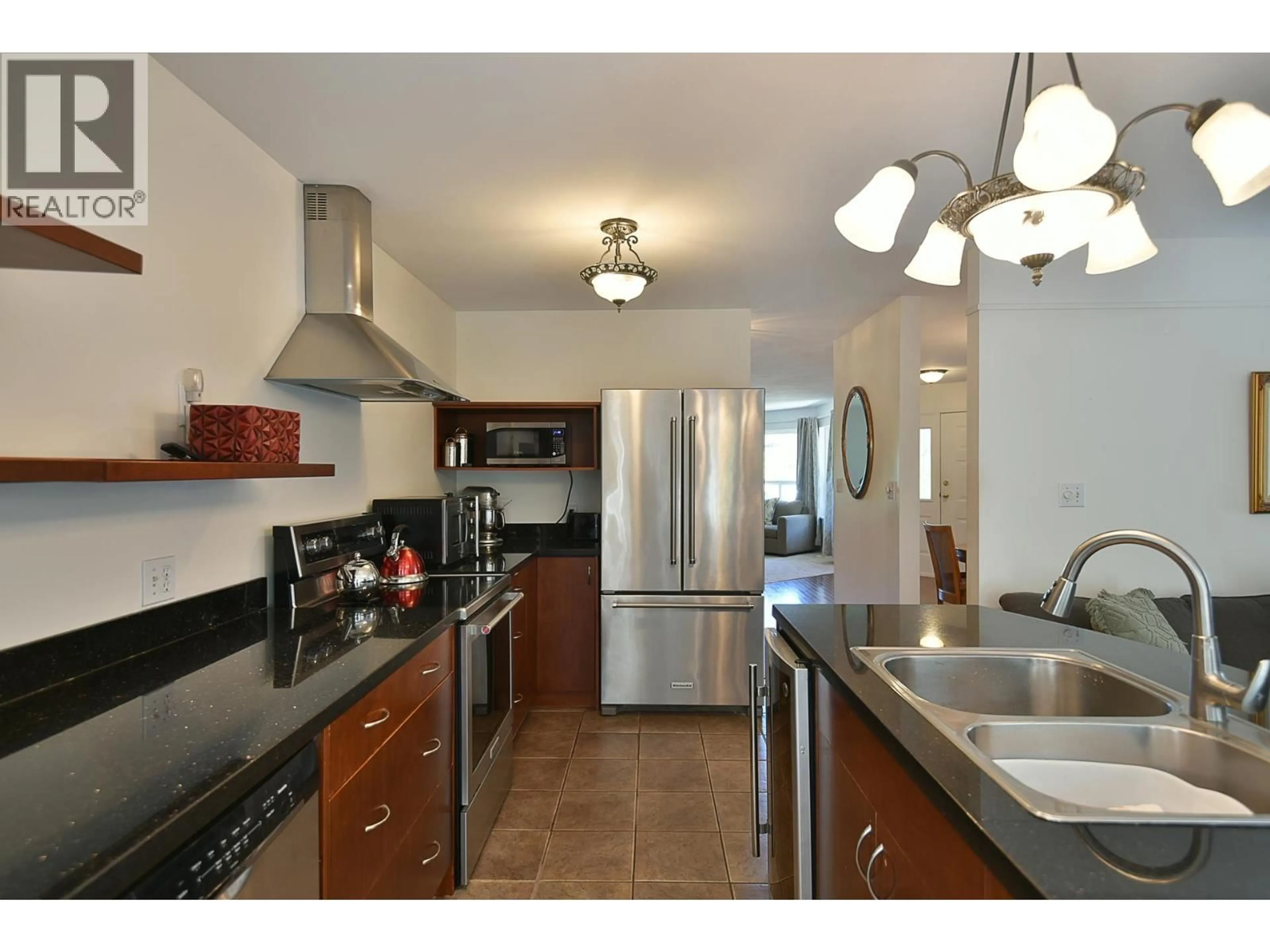 Unknown for 5875 TURNSTONE CRESCENT, Sechelt British Columbia V7Z0L9
