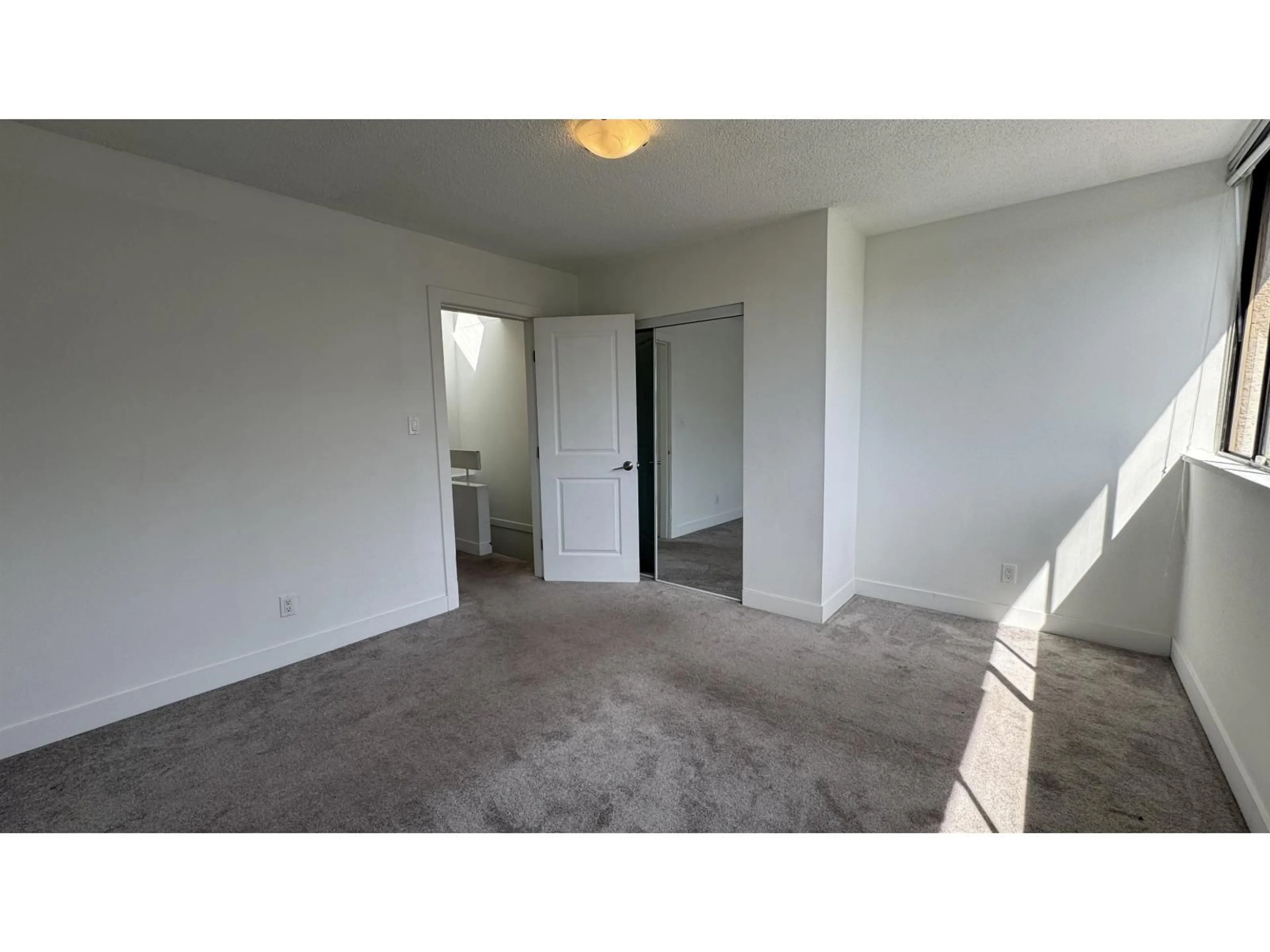 A pic of a room for 78 - 17714 60 AVENUE, Surrey British Columbia V3S1V2