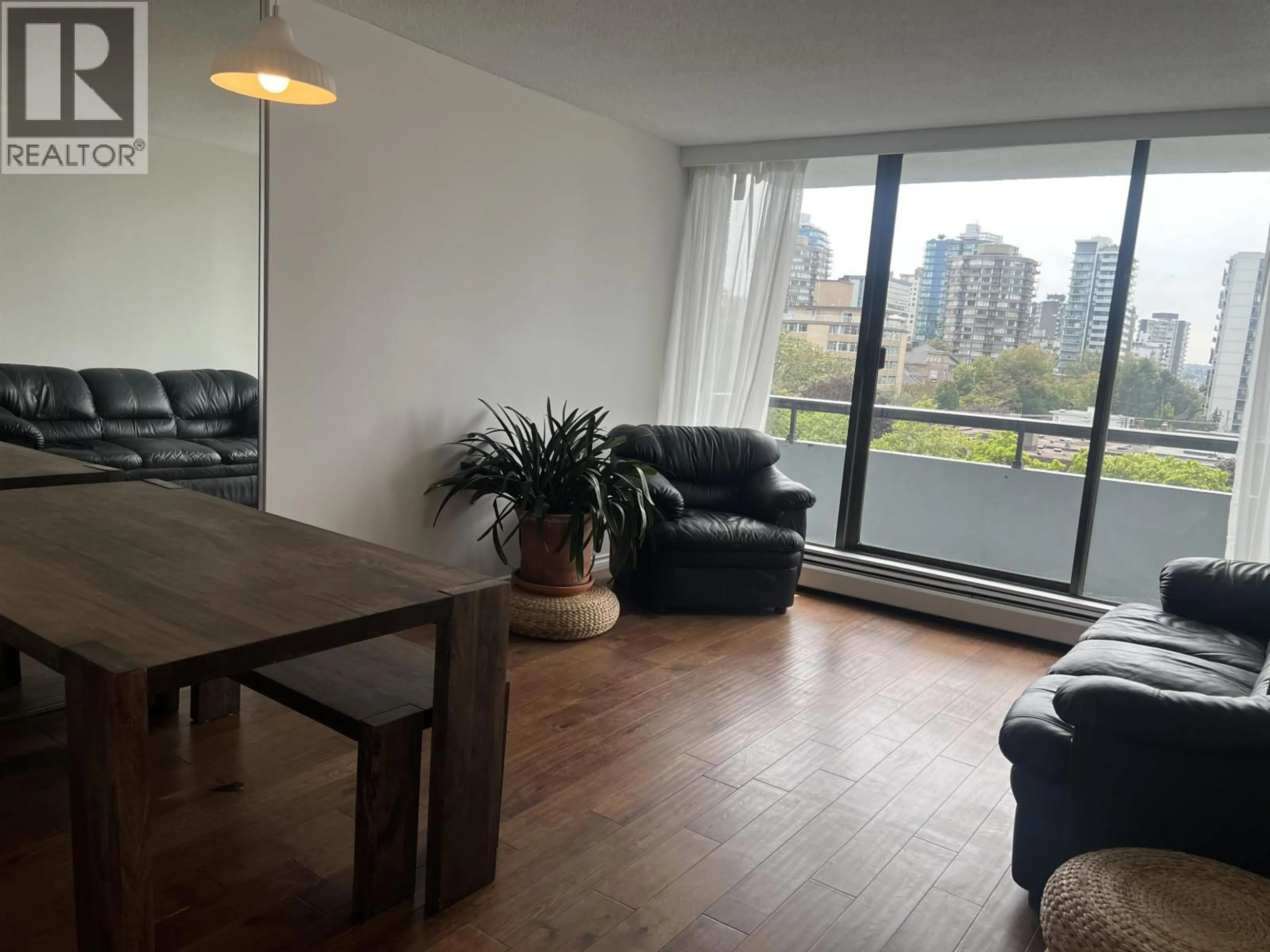 A pic of a room for 801 - 1720 BARCLAY STREET, Vancouver British Columbia V6G1K4