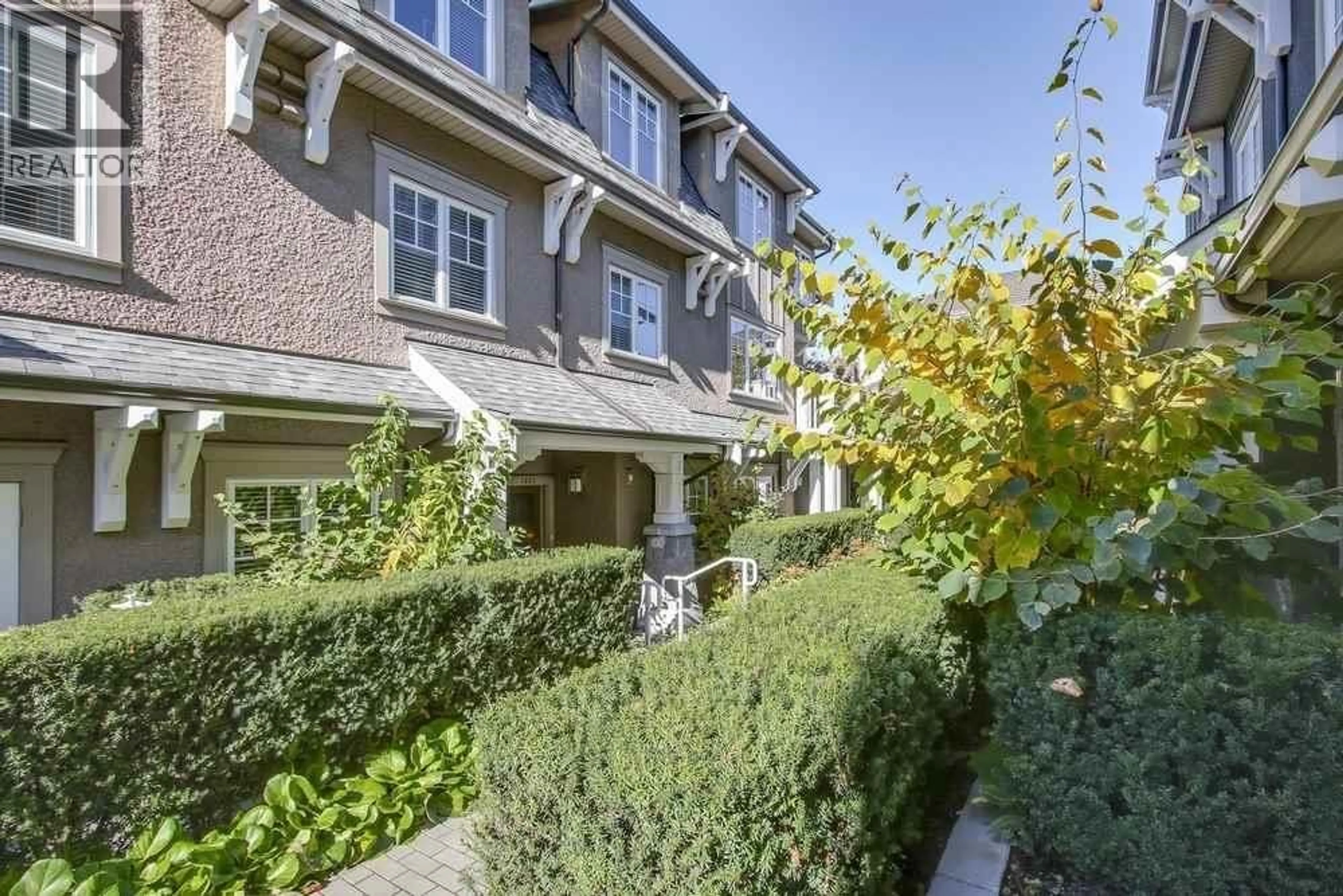 Patio, street for 1493 TILNEY MEWS, Vancouver British Columbia V6P0B1