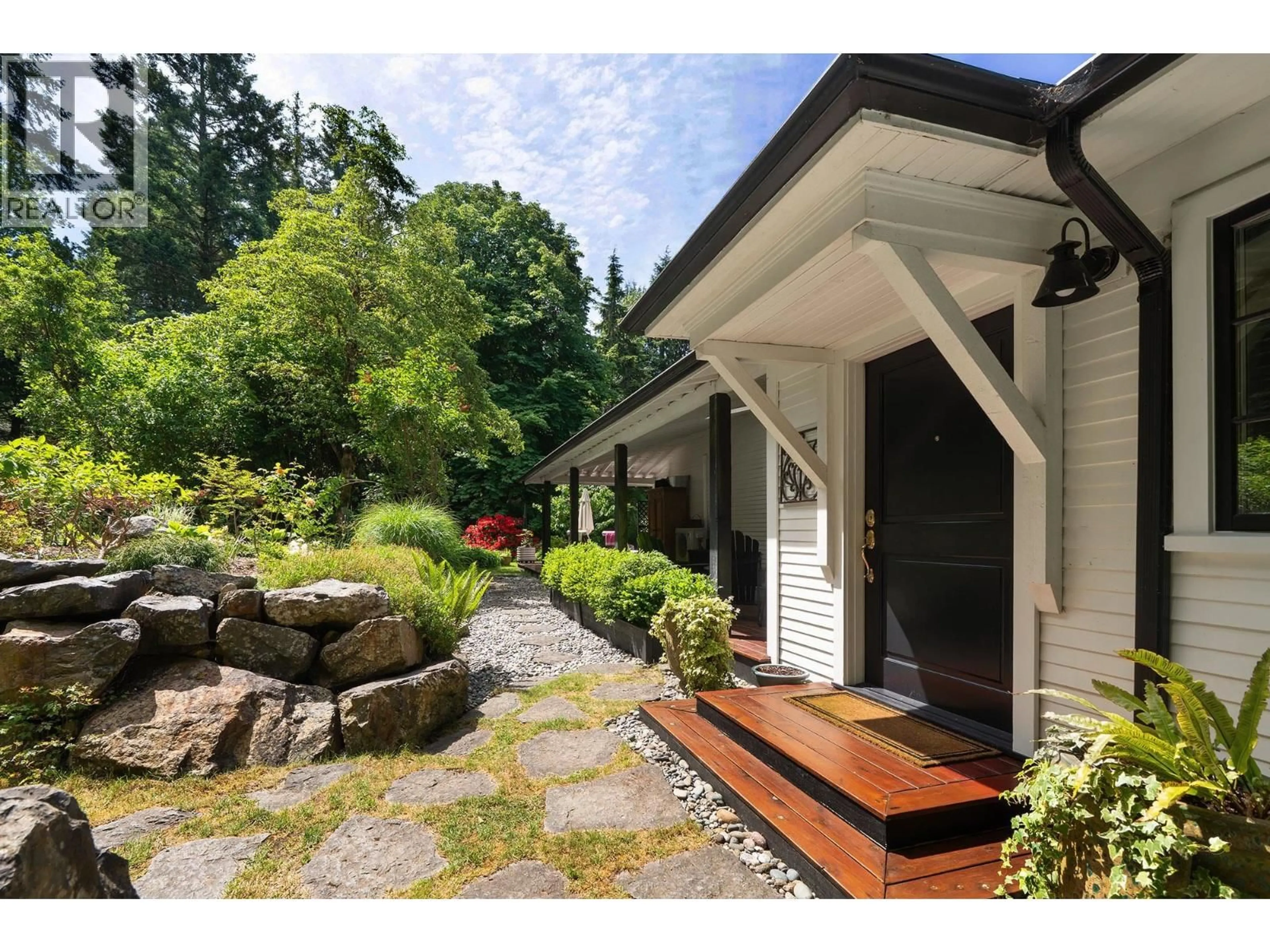 Unknown for 822 CAPTAINS WAY, Bowen Island British Columbia V0N1G2