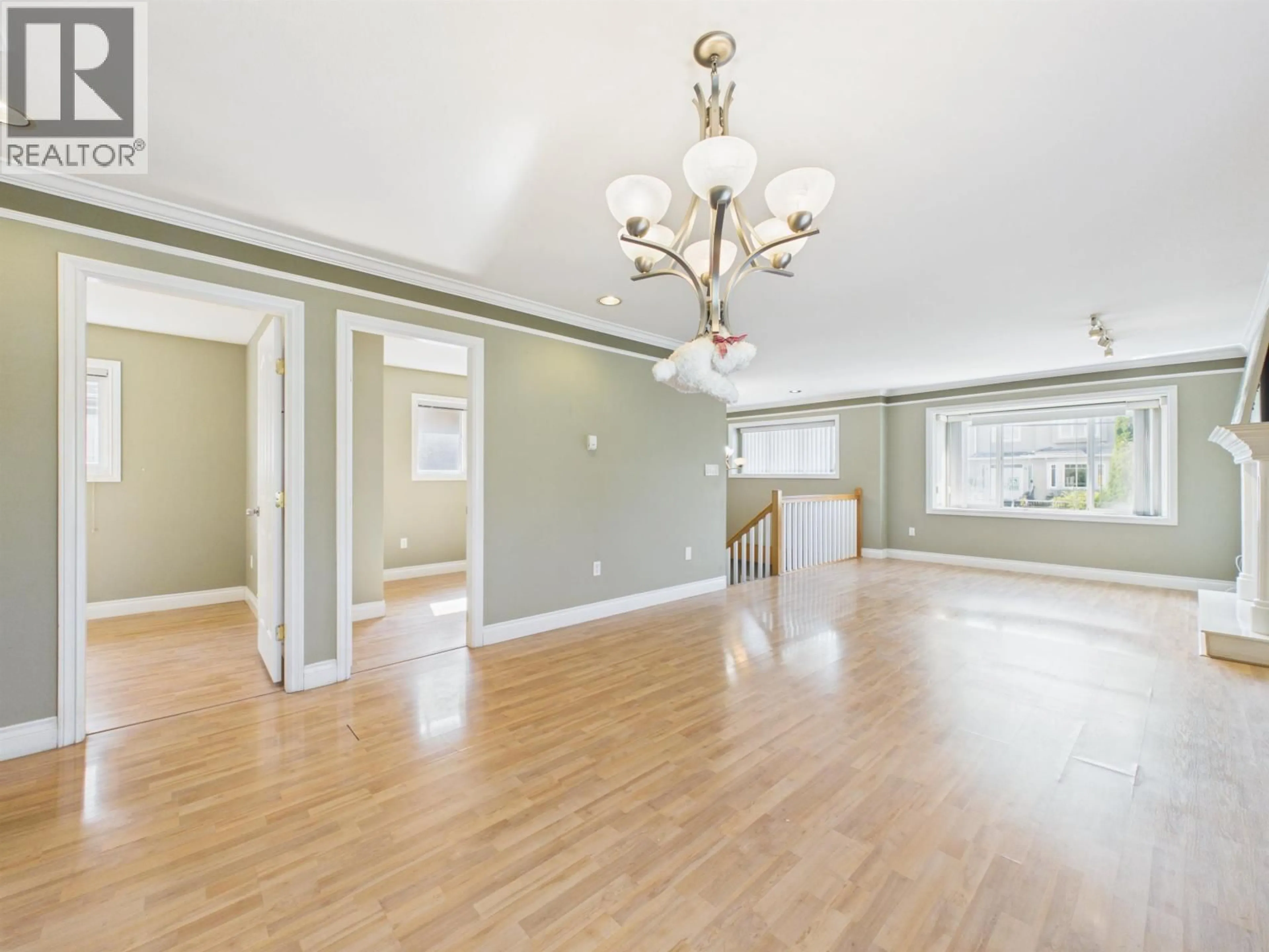 A pic of a room for 7698 14TH AVENUE, Burnaby British Columbia V3N2A6
