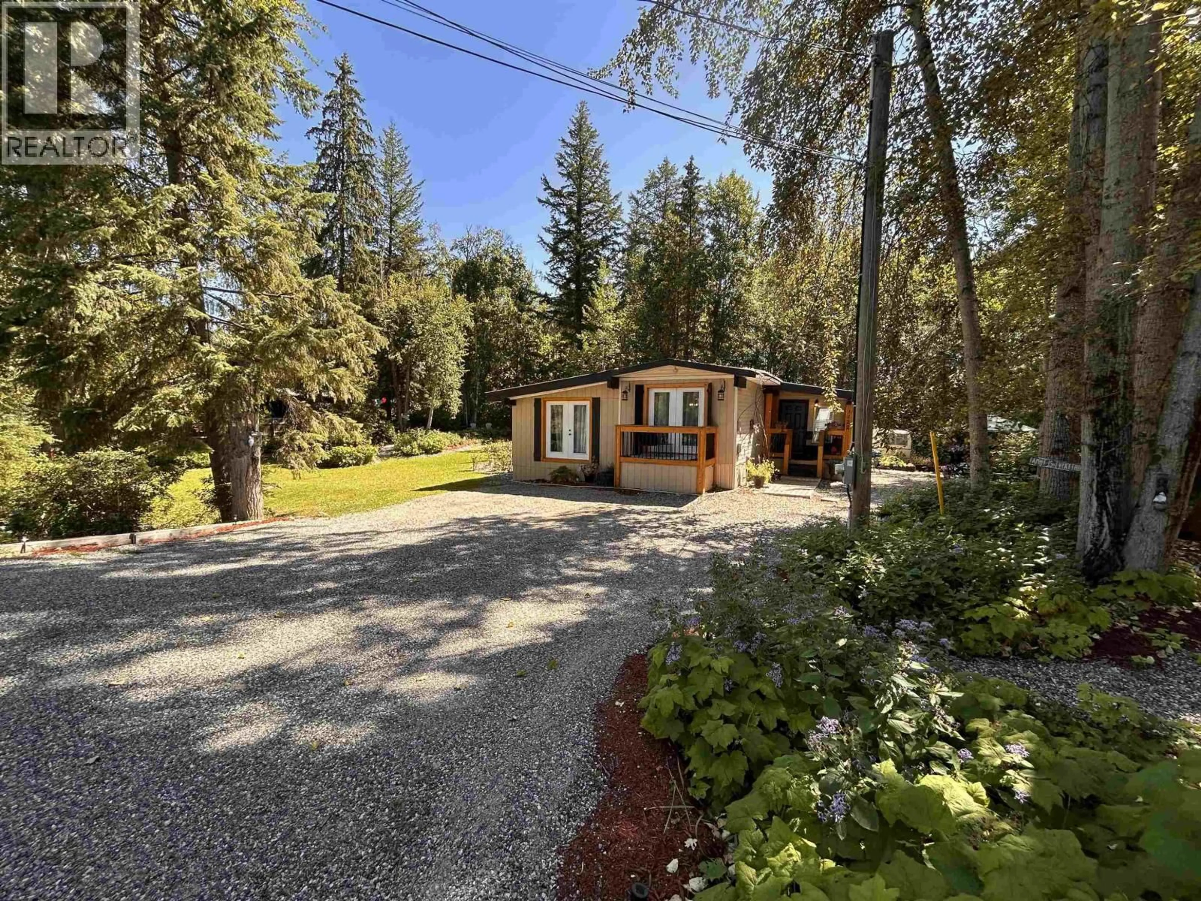 A pic from outside/outdoor area/front of a property/back of a property/a pic from drone, unknown for 1122 ELLISON ROAD, Quesnel British Columbia V2J5L6