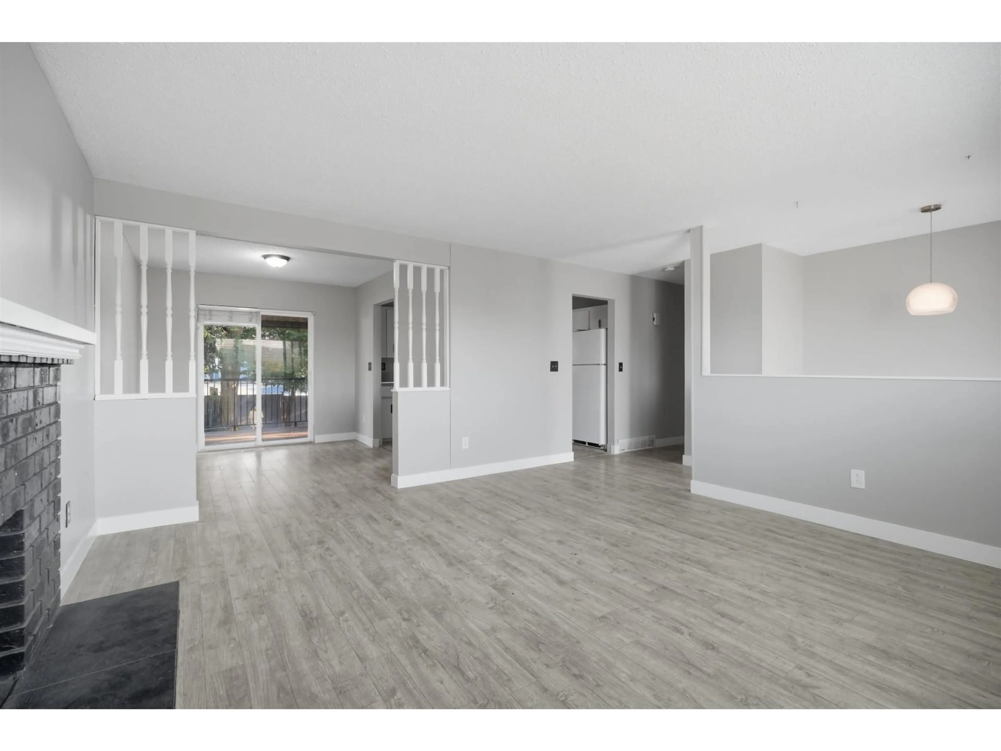 Unknown for 32082 AUSTIN AVENUE, Abbotsford British Columbia V2T4P3