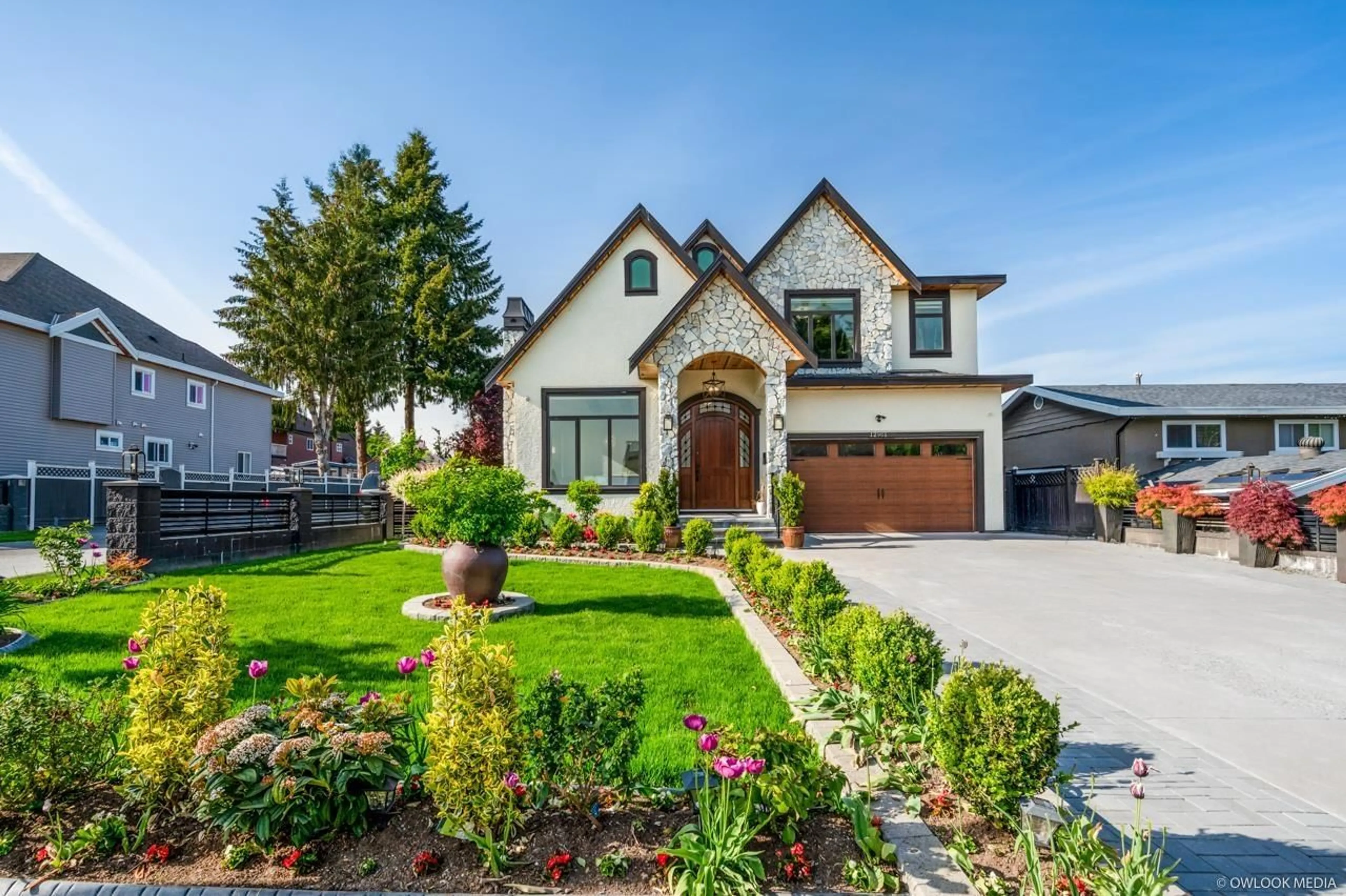 Home with brick exterior material, street for 12901 92A AVENUE, Surrey British Columbia V3V1K1