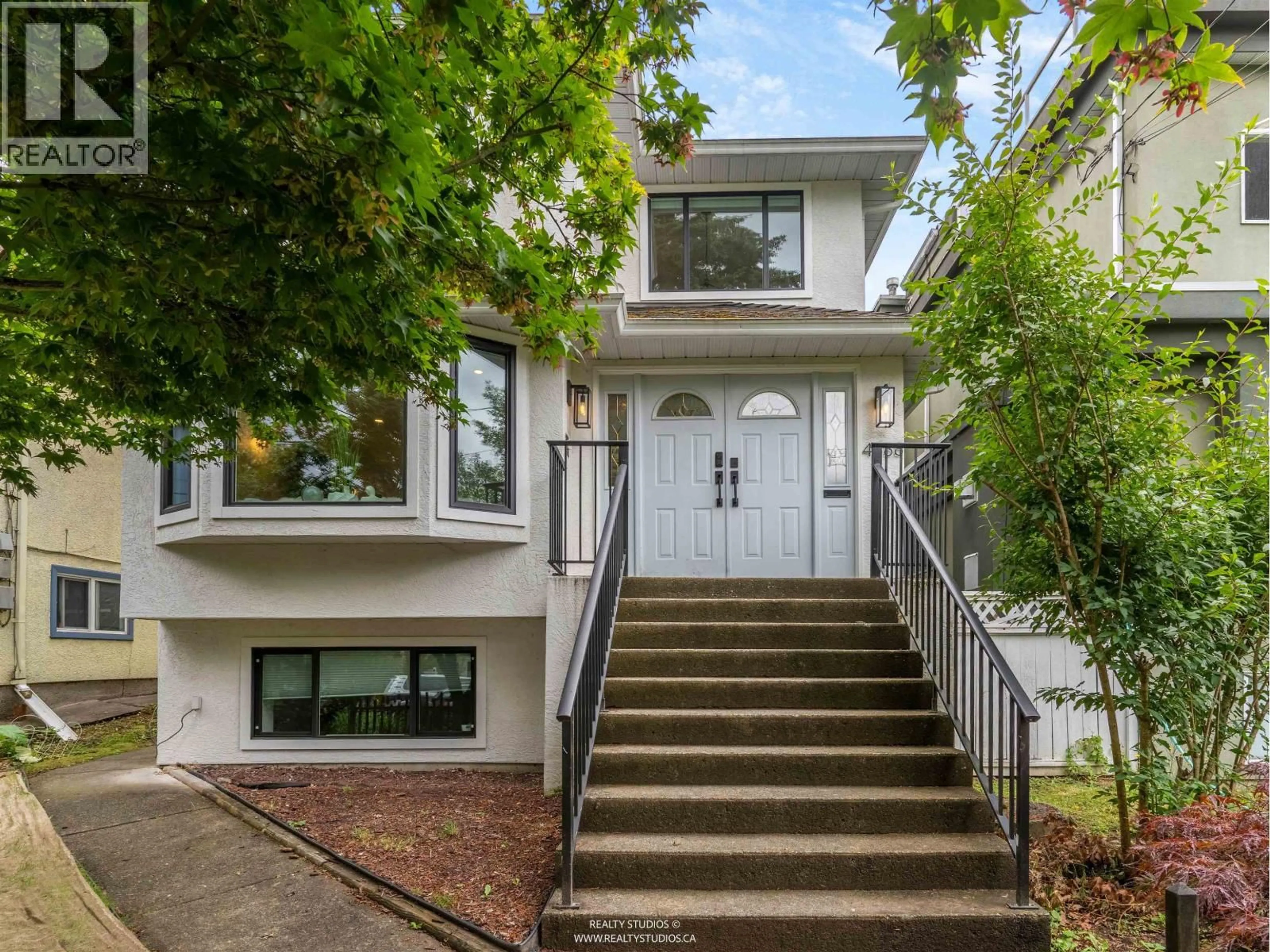 Unknown for 4588 JAMES STREET, Vancouver British Columbia V5V3J3