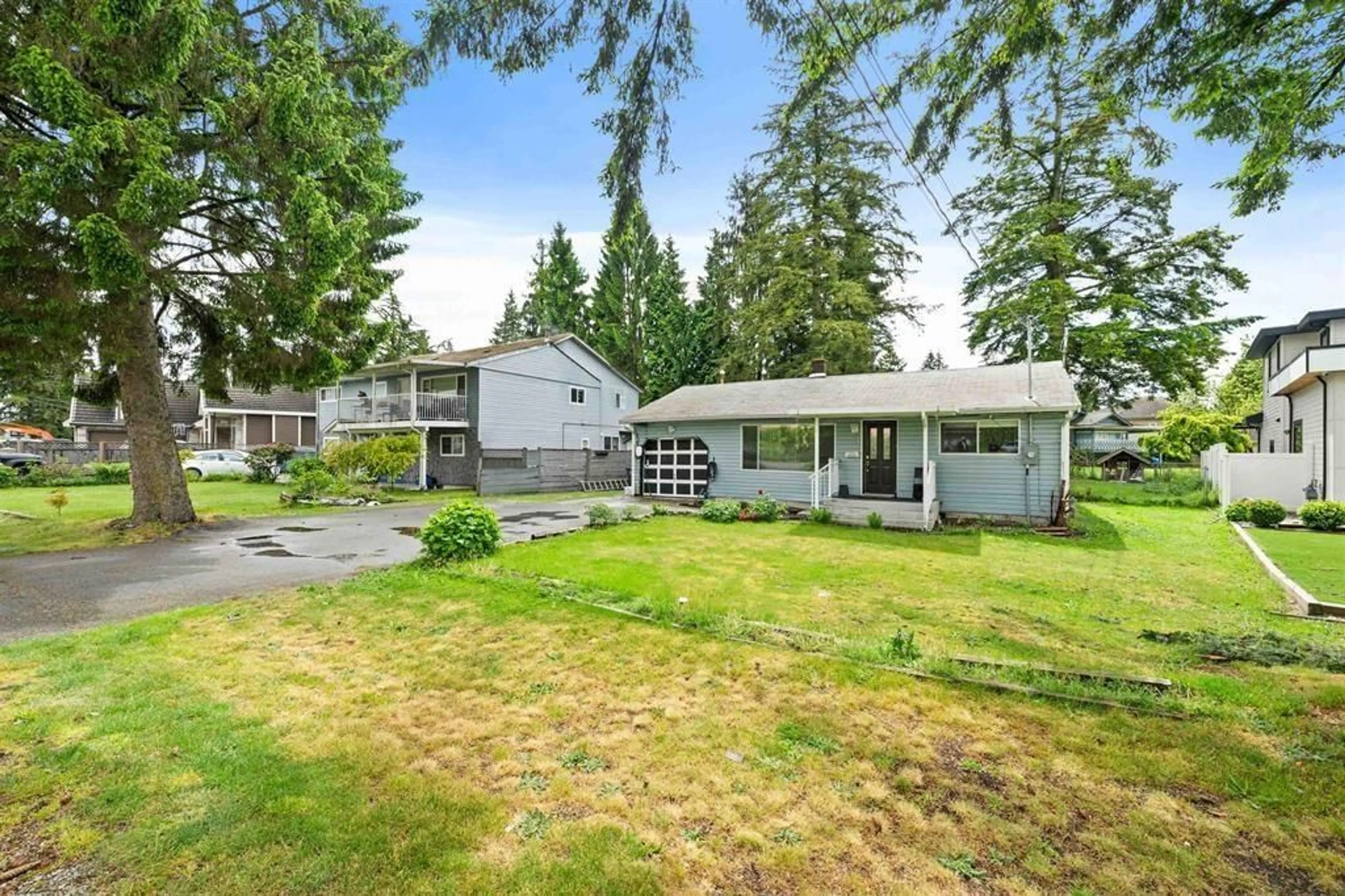 A pic from outside/outdoor area/front of a property/back of a property/a pic from drone, unknown for 12232 85A AVENUE, Surrey British Columbia V3W3H6