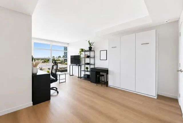 505 - 15152 RUSSELL AVENUE, White Rock 5
