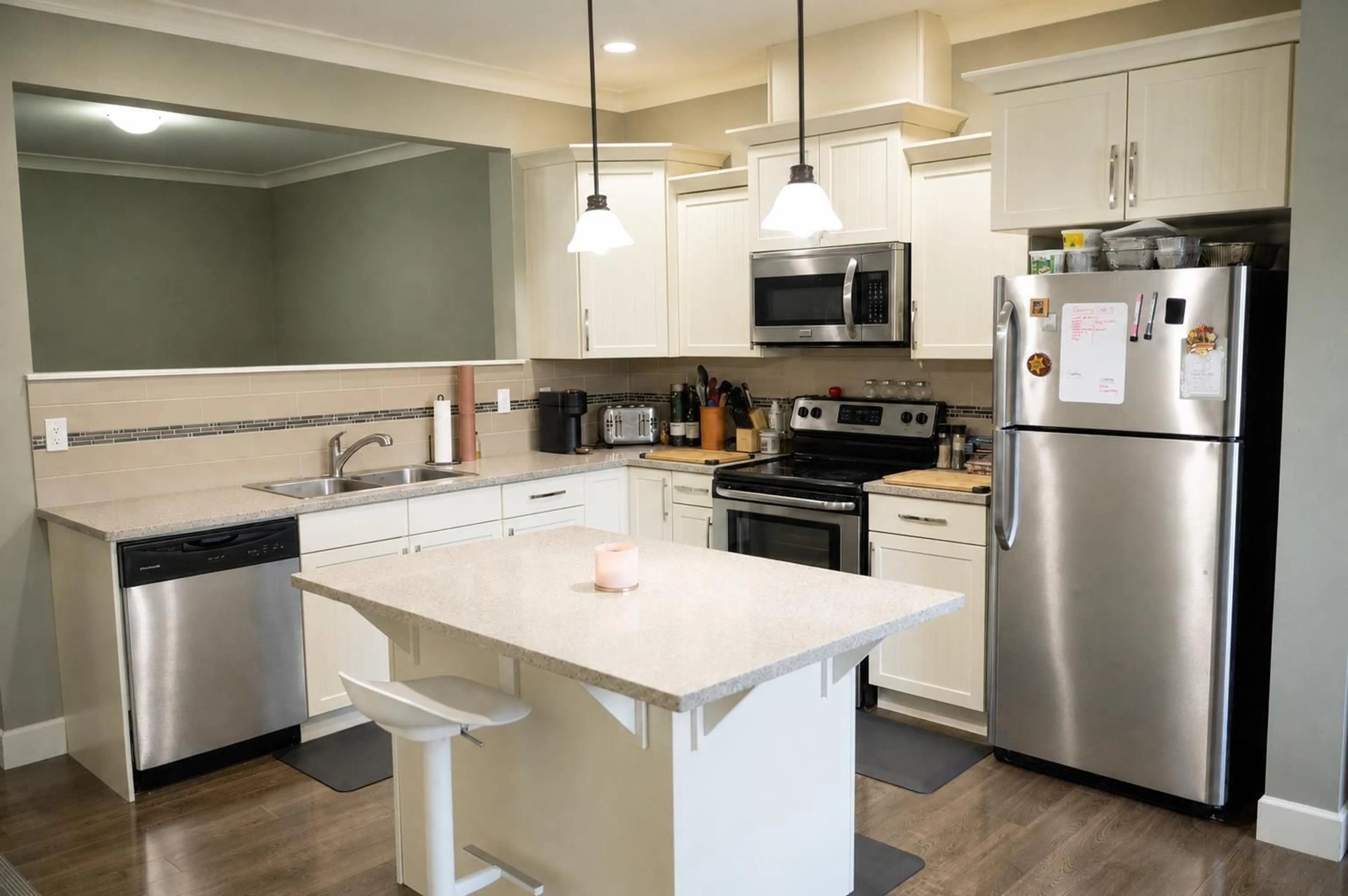 Open concept kitchen, unknown for 17 - 45025 WOLFE ROAD, Chilliwack British Columbia V2P7V9