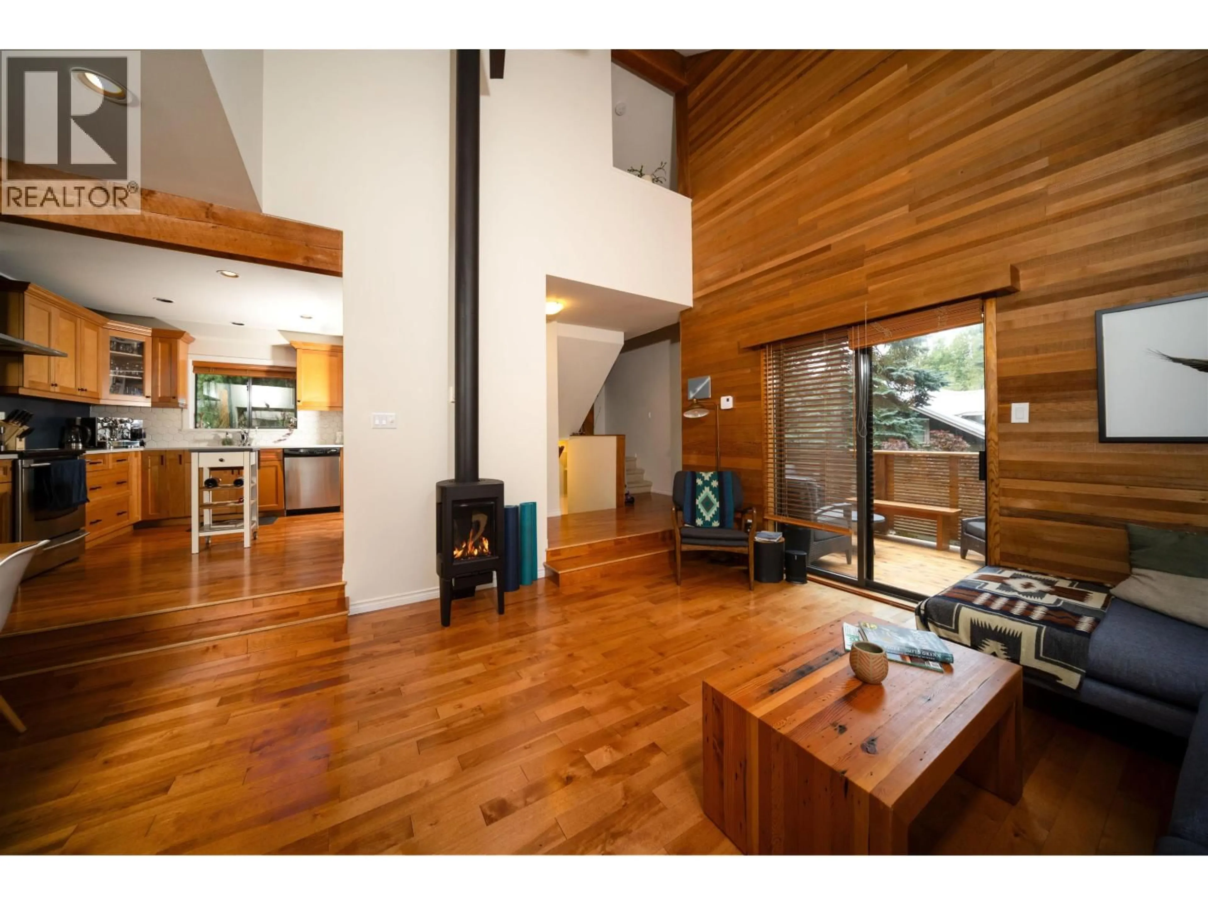Indoor foyer for 8133 CEDAR SPRINGS ROAD, Whistler British Columbia V8E0G2