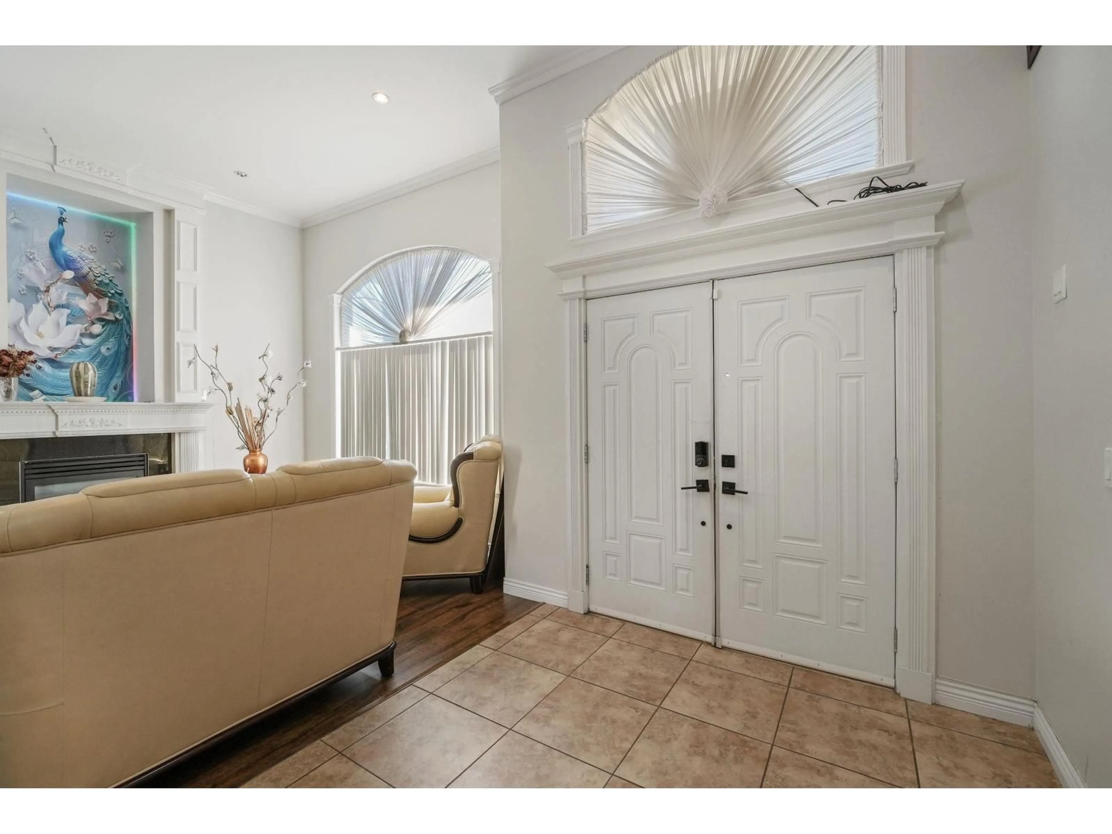Indoor entryway for 8032 MELBURN DRIVE, Mission British Columbia V2V2B6