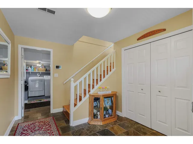 34981 BERNINA COURT, Abbotsford 4