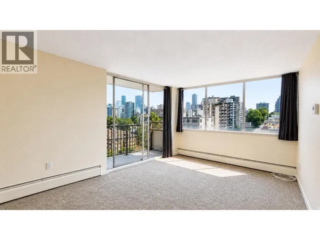 1105 - 1251 CARDERO STREET, Vancouver 4