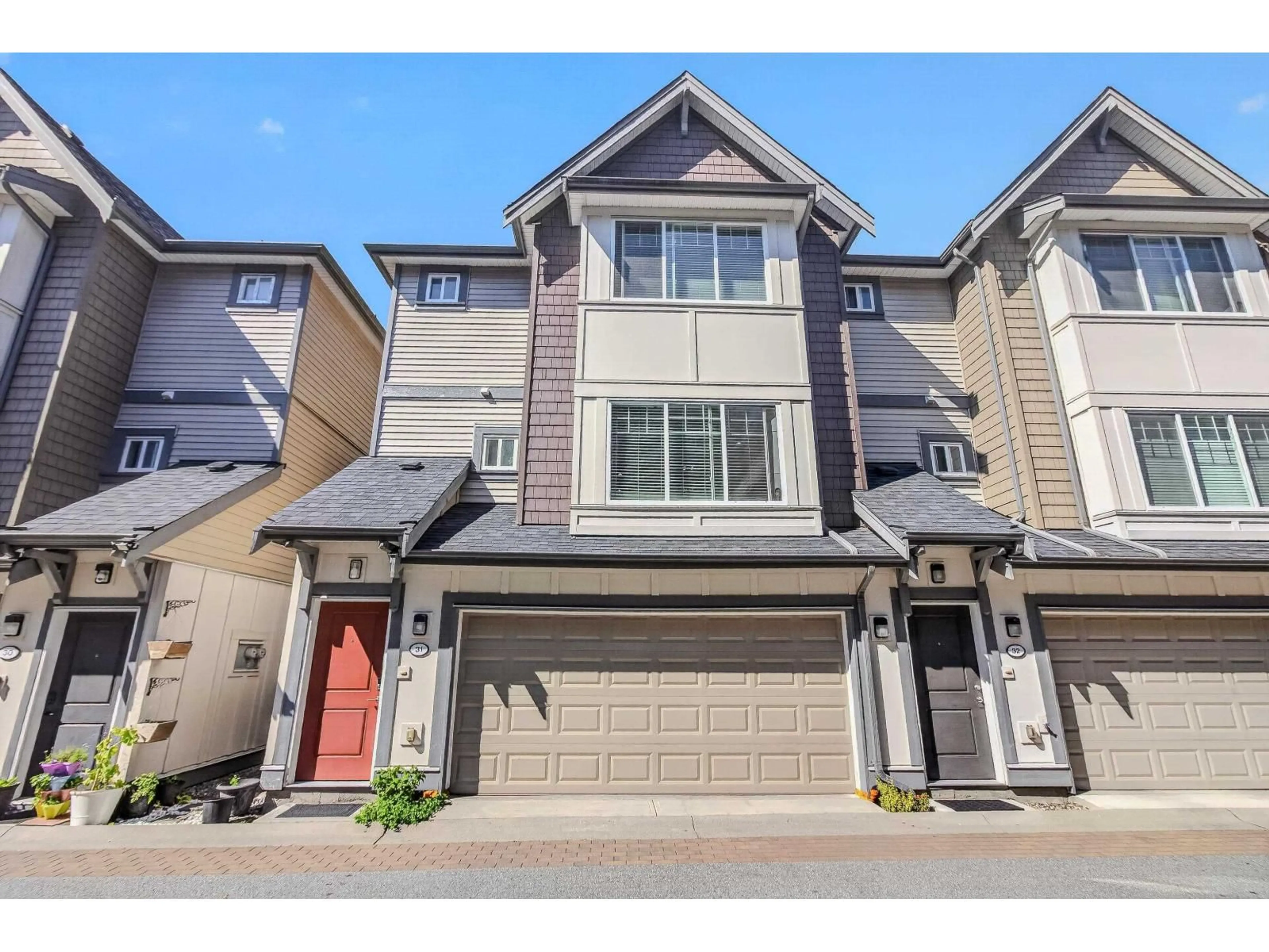 Unknown for 31 - 6971 122 STREET, Surrey British Columbia V3W1B6