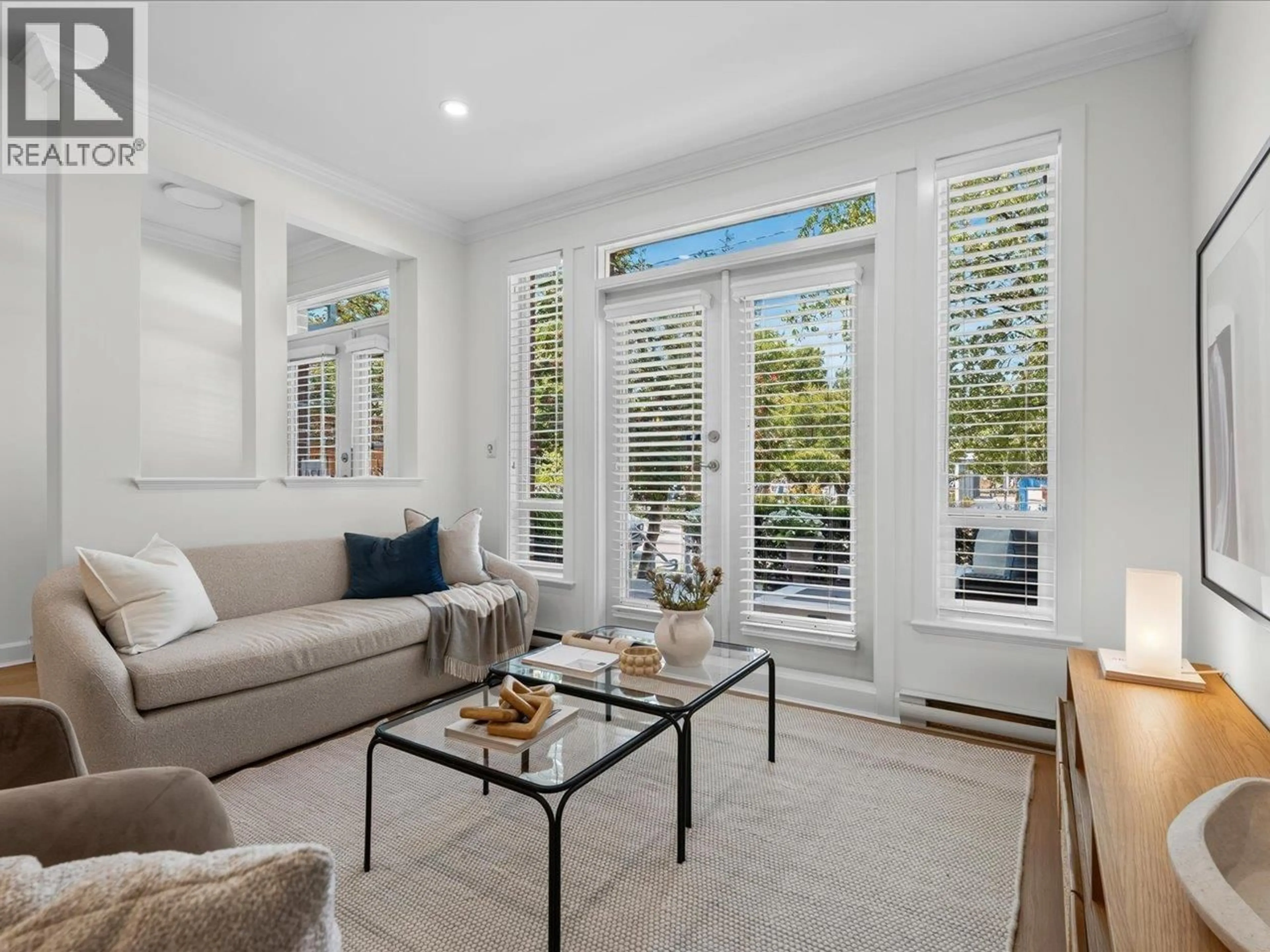 Living room with furniture, unknown for 124 - 4280 MONCTON STREET, Richmond British Columbia V7E6T4