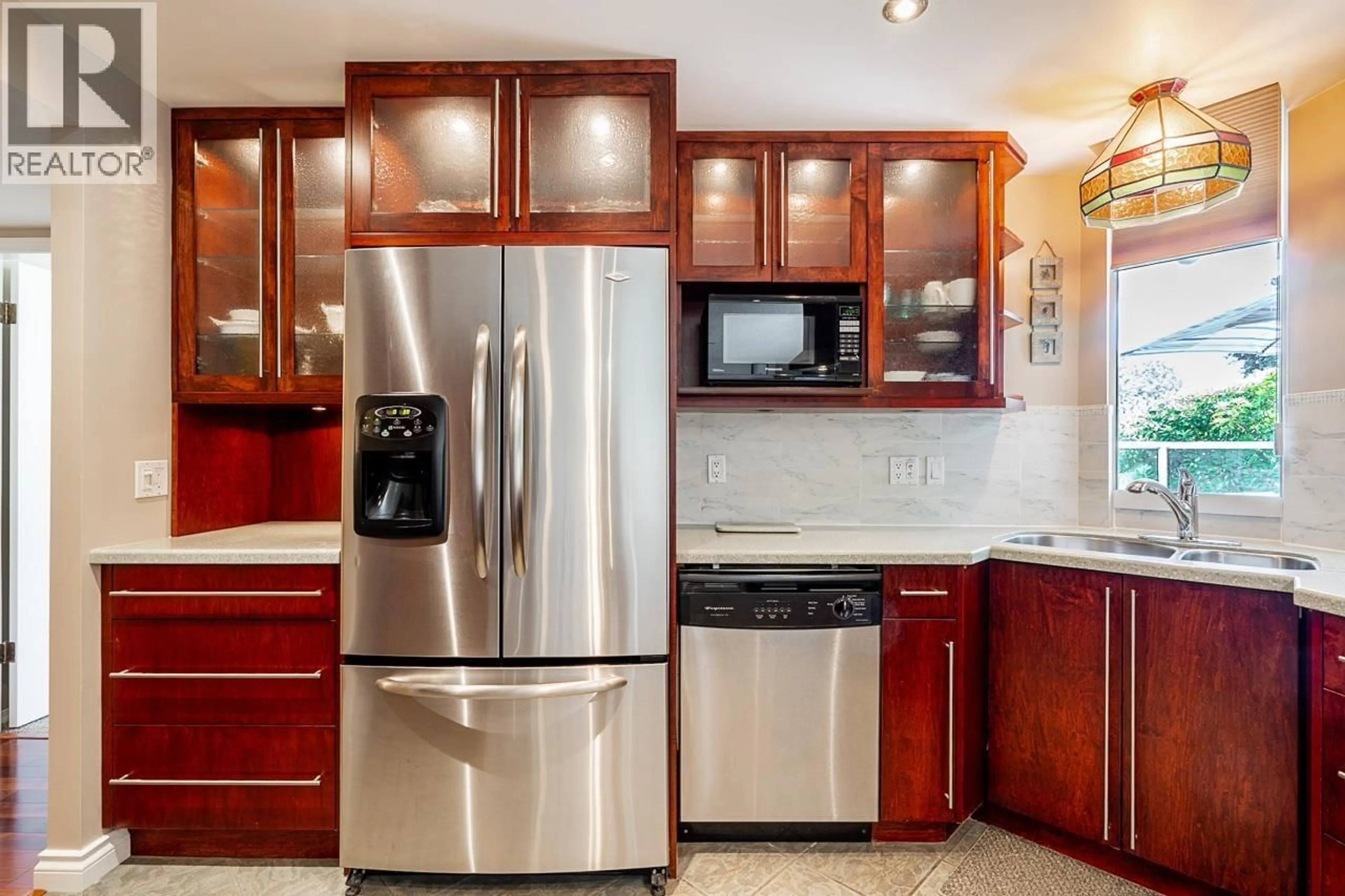 Standard kitchen, unknown for 101 - 69 JAMIESON COURT, New Westminster British Columbia V3L5R3