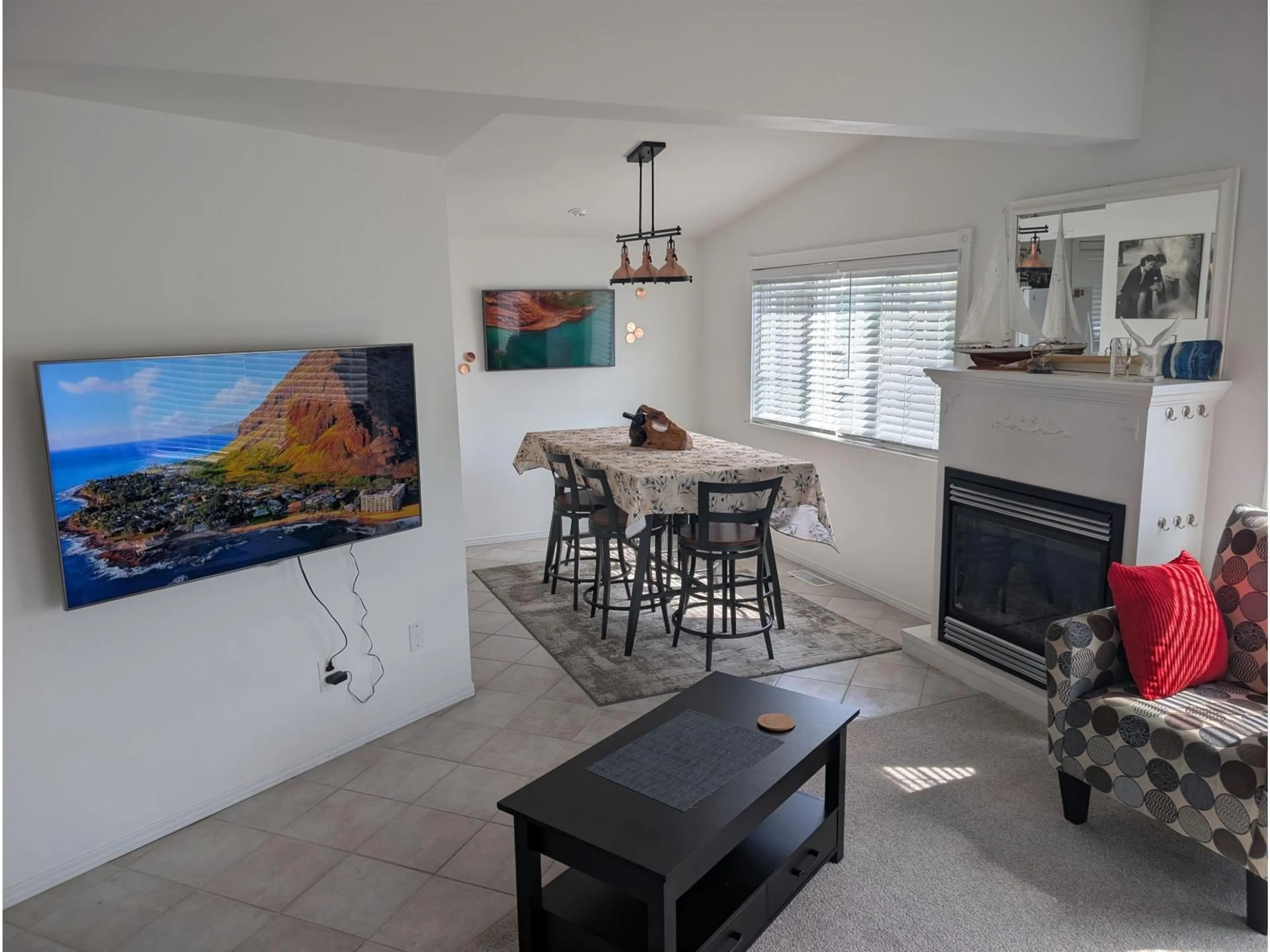 Unknown for 7 - 2303 CRANLEY DRIVE, Surrey British Columbia V4A8W9