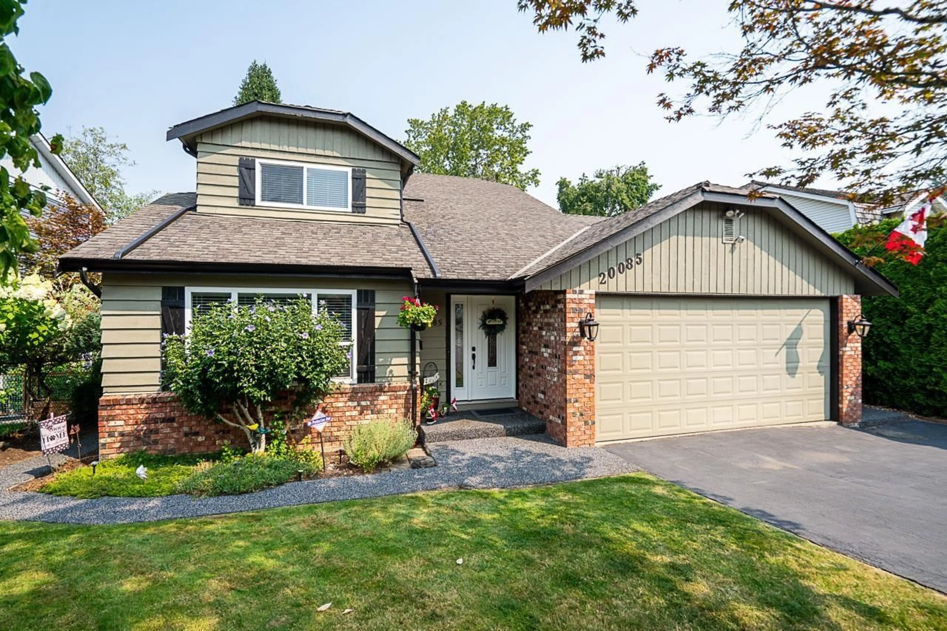 Home with brick exterior material, street for 20085 50A AVENUE, Langley British Columbia V3A7H8