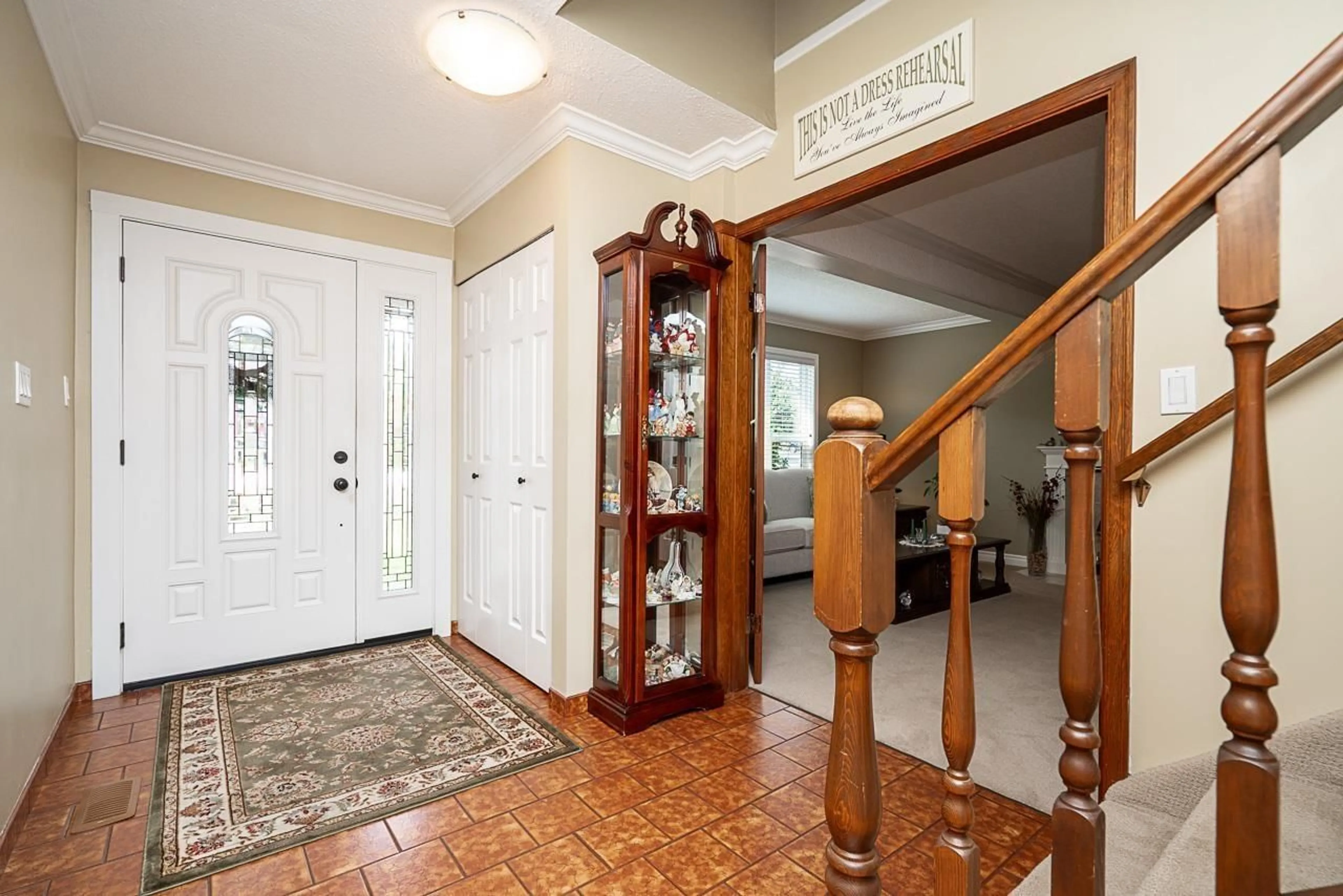 Indoor entryway for 20085 50A AVENUE, Langley British Columbia V3A7H8