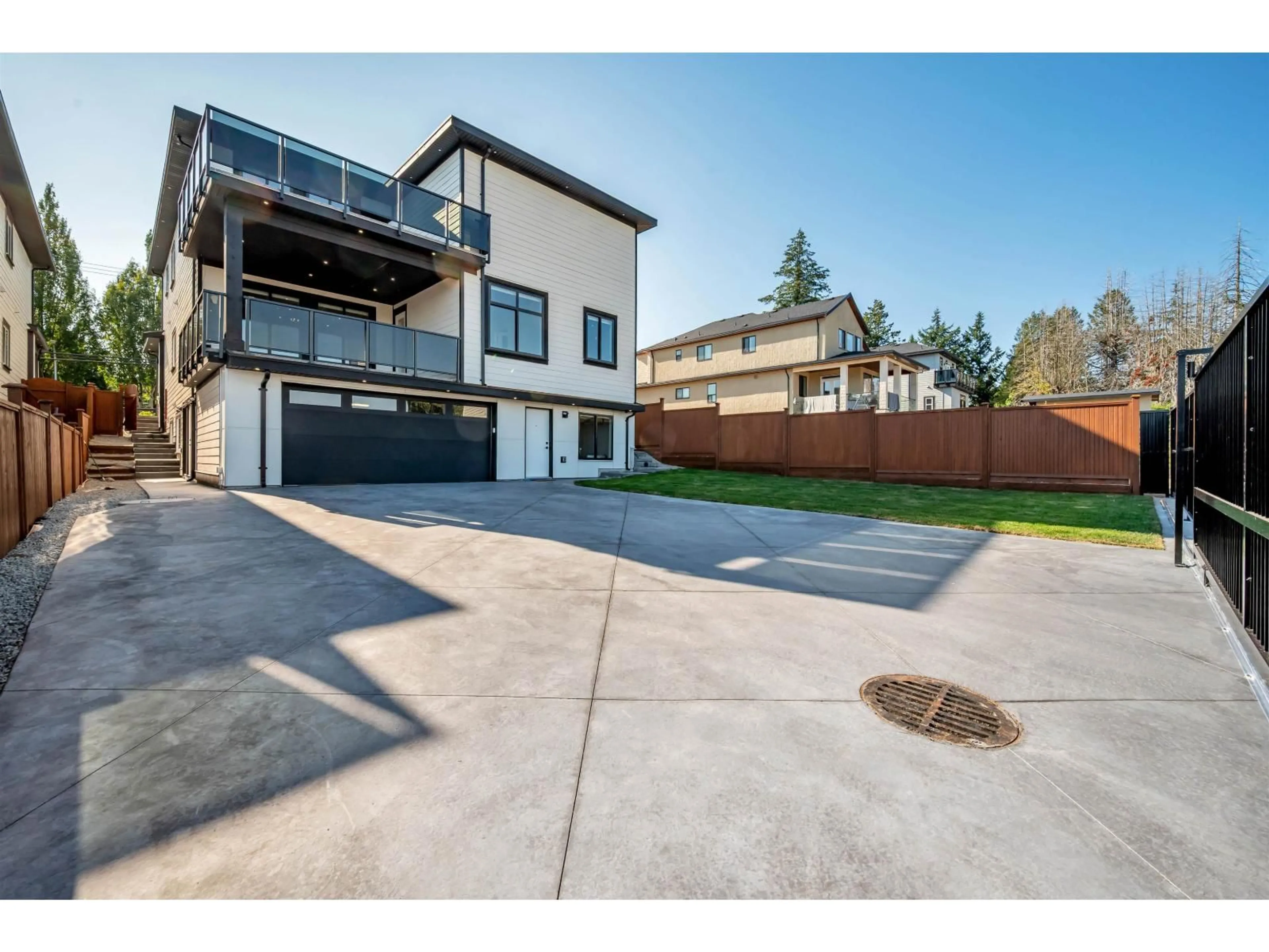 Unknown for 5718 144 STREET, Surrey British Columbia V3X1A7