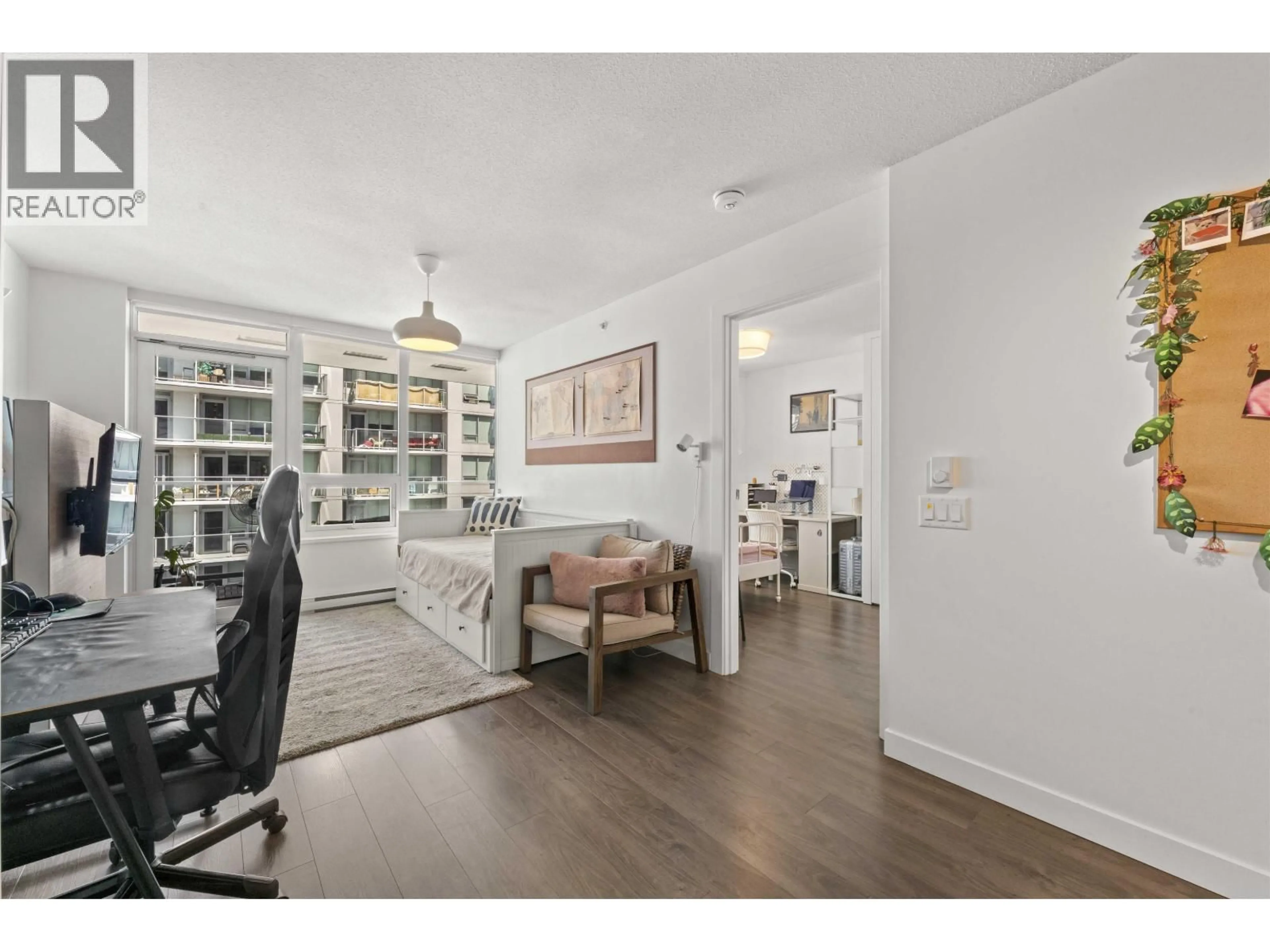 A pic of a room for 1906 - 988 QUAYSIDE DRIVE, New Westminster British Columbia V3M0L5