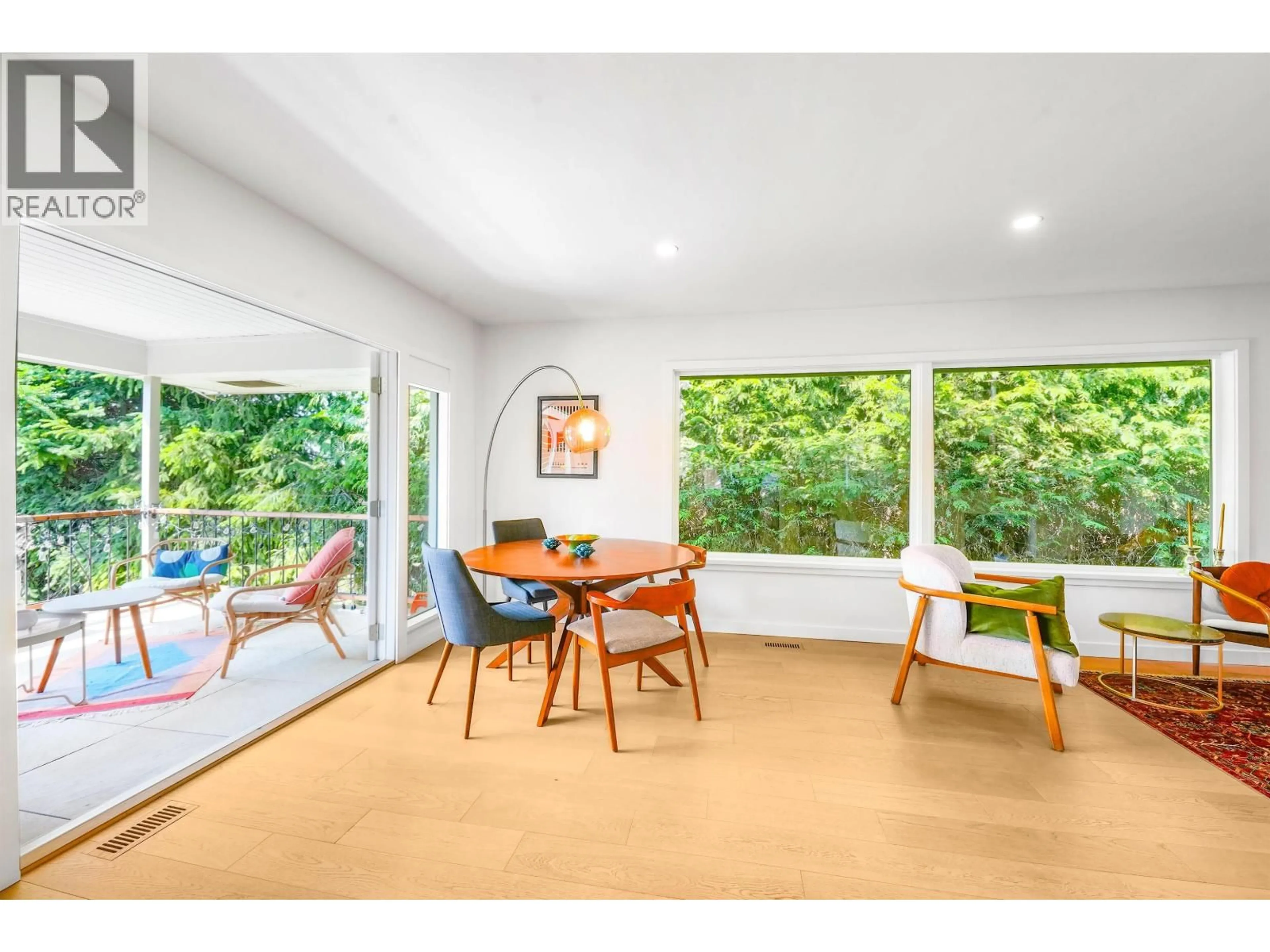 Unknown for 3277 CHESTERFIELD AVENUE, North Vancouver British Columbia V7N3M8