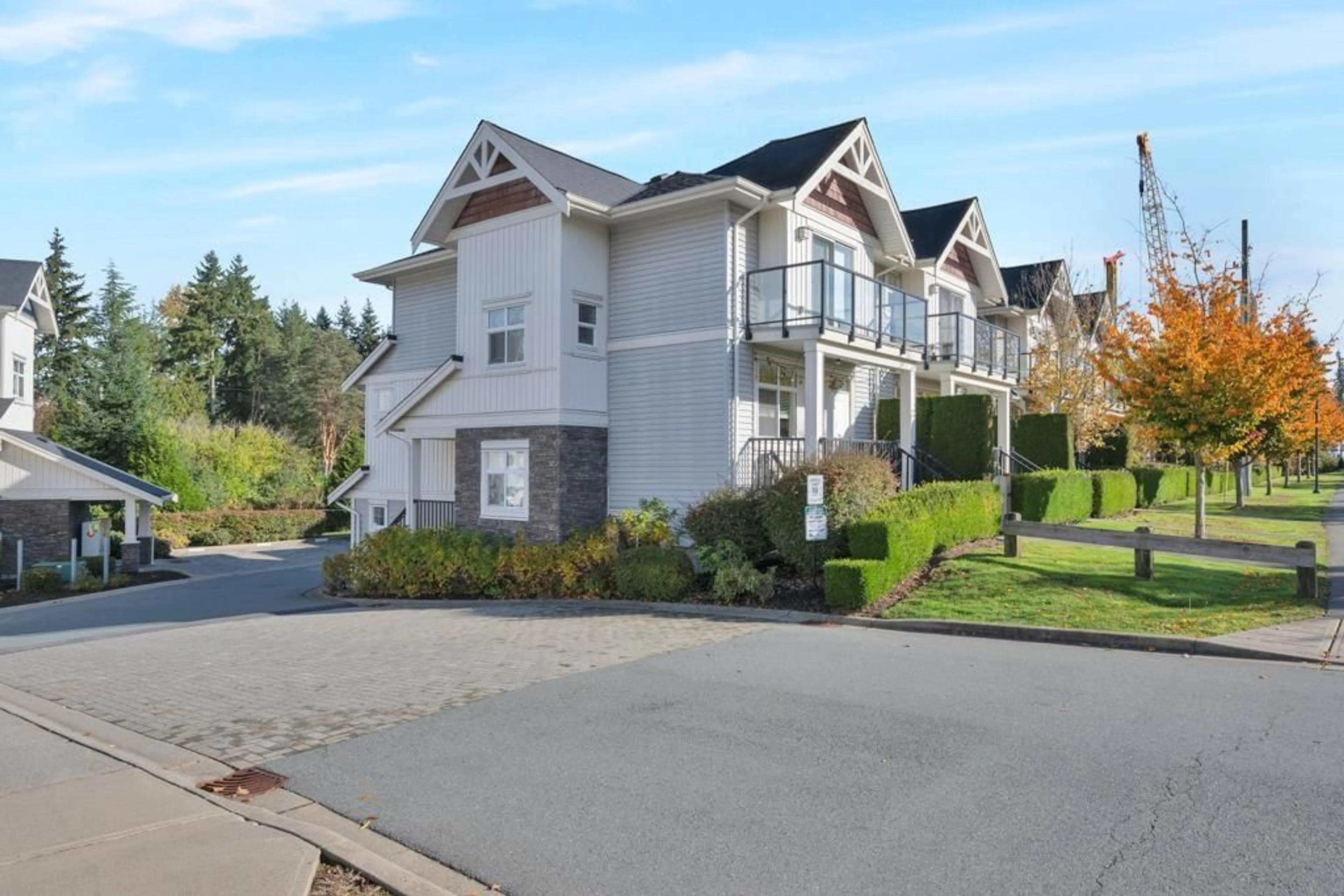 Unknown for 15 - 7198 179 STREET, Surrey British Columbia V3S8C5