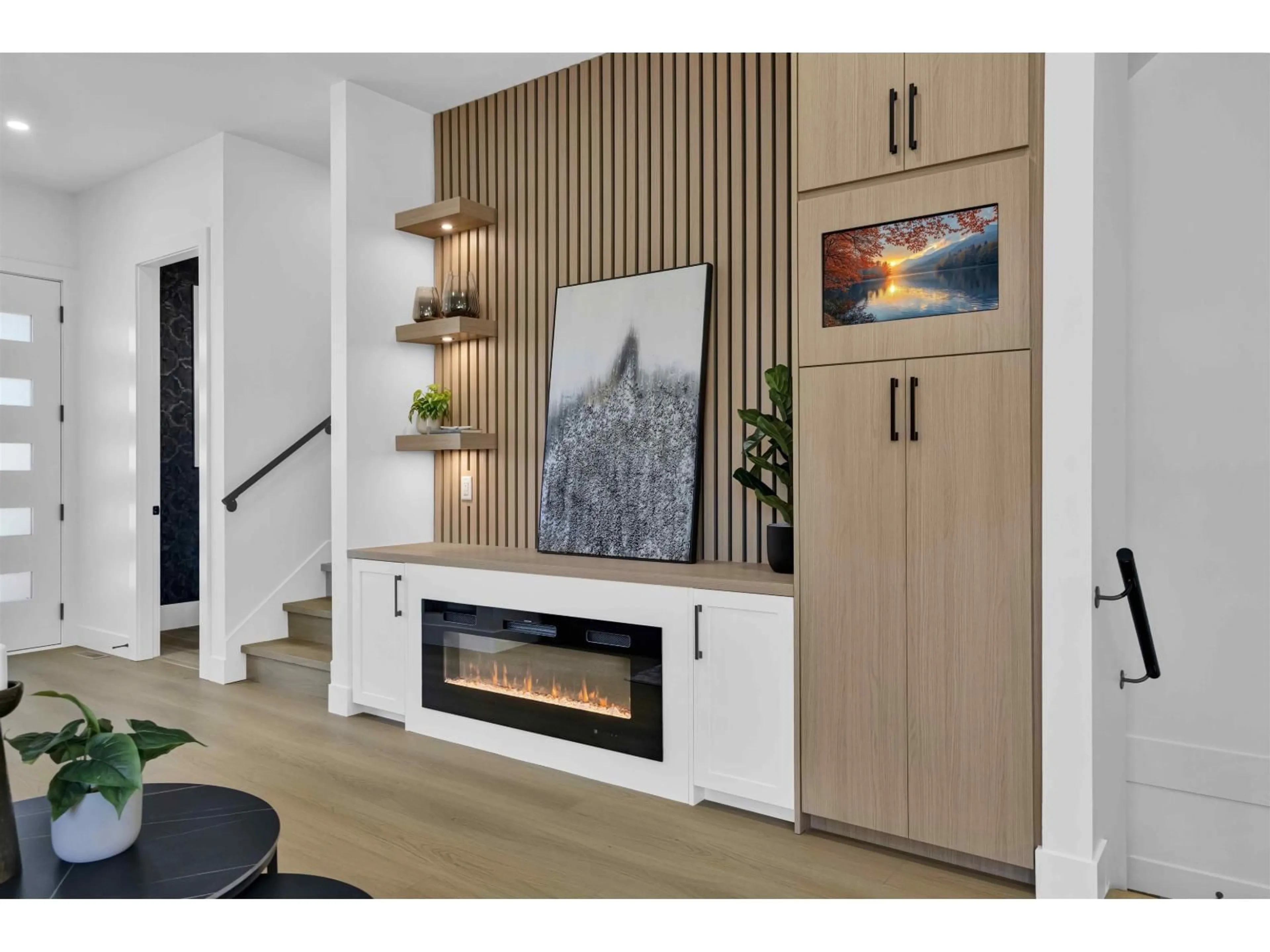 Unknown for 2041 168 STREET, Surrey British Columbia V3Z1H1