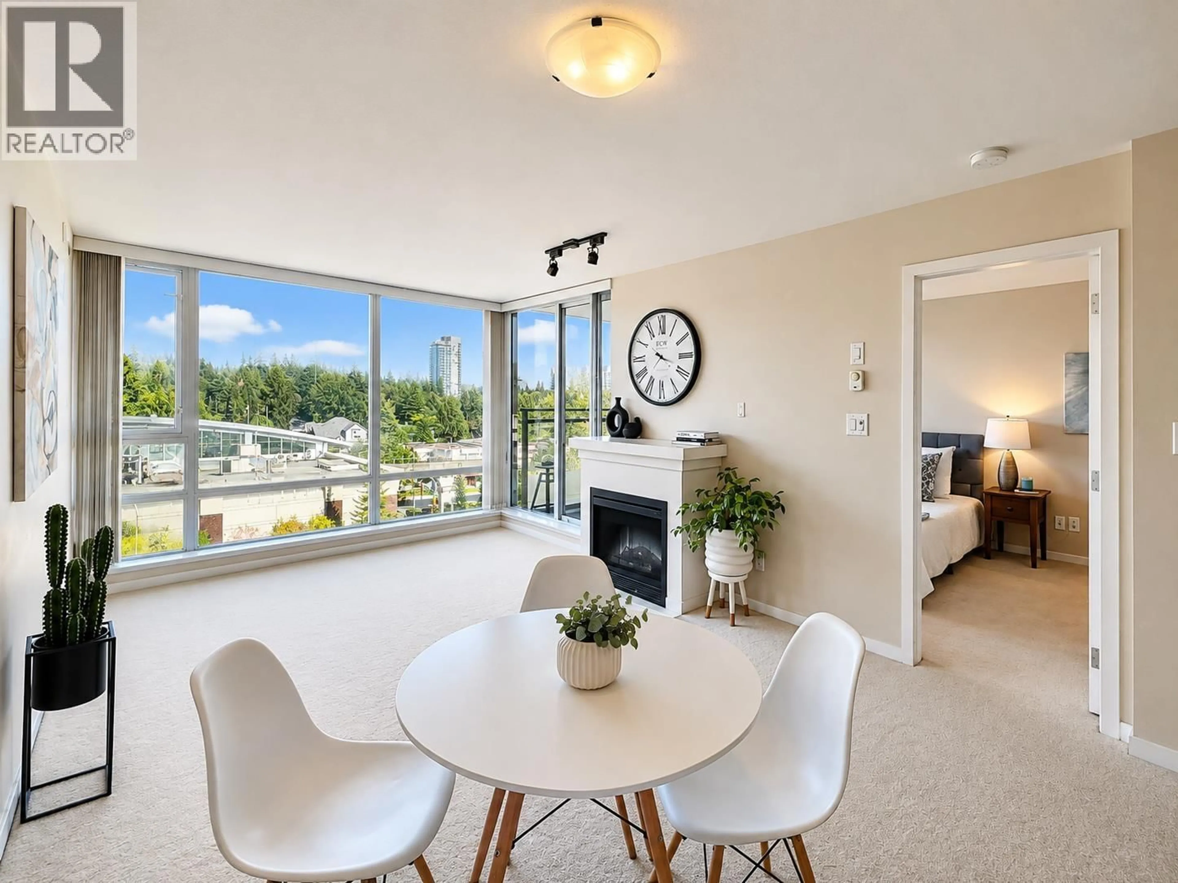 A pic of a room for 909 - 9888 CAMERON STREET, Burnaby British Columbia V3J0A4