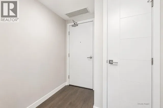 303 - 677 41ST AVENUE, Vancouver 3