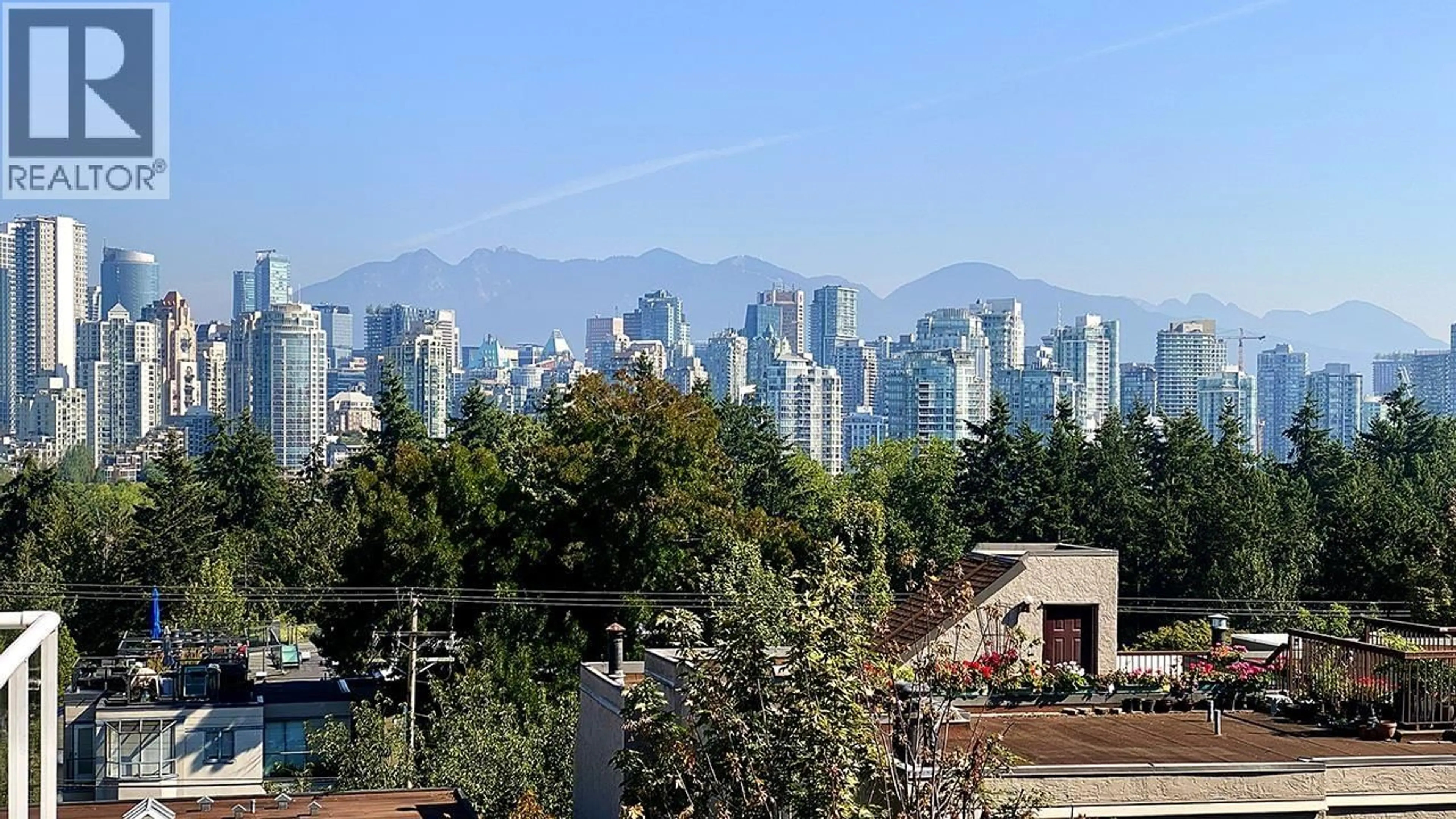 Unknown for 204 - 943 8TH AVENUE, Vancouver British Columbia V5Z1E4